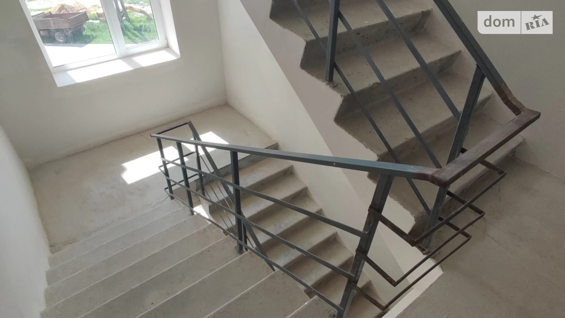 Продается 1-комнатная квартира 53 кв. м в Тульчине, ул. Николая Леонтовича, 55Г - фото 4
