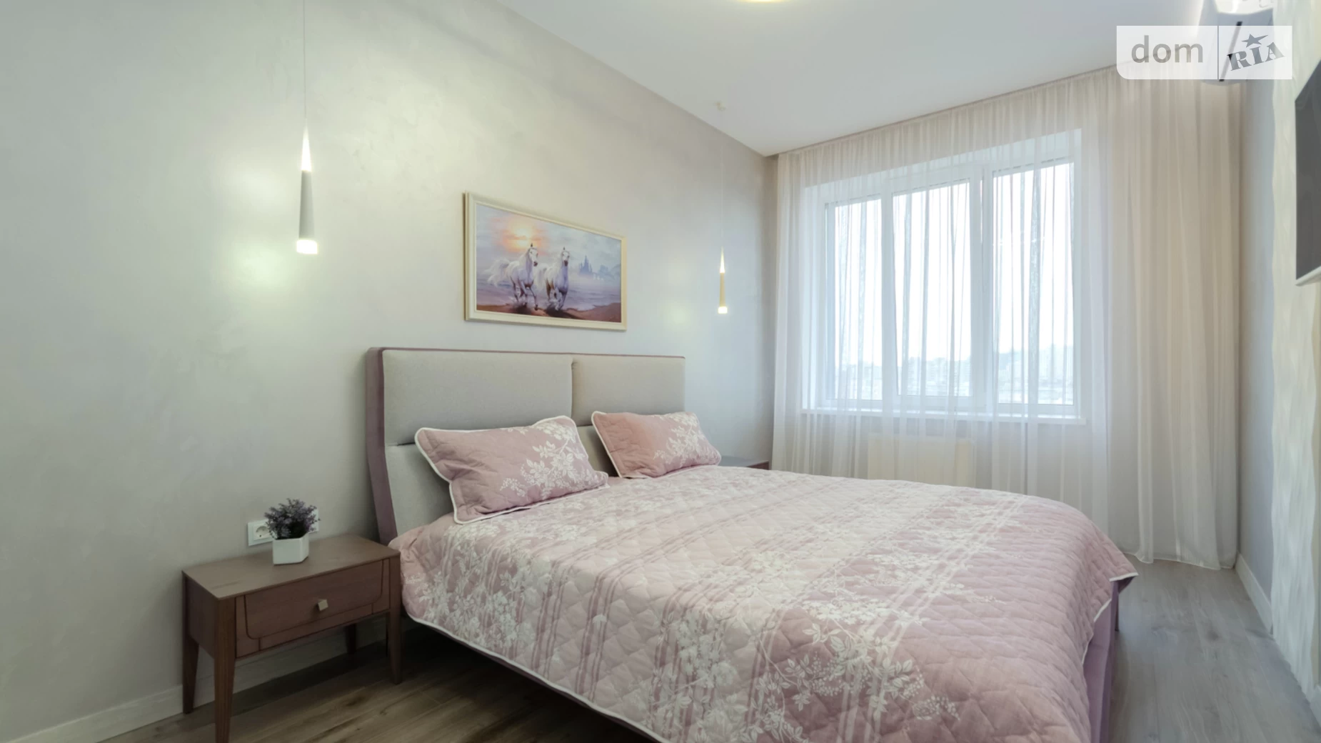 Продается 2-комнатная квартира 76.3 кв. м в Киеве, ул. Никольско-Слободская, 3А - фото 2