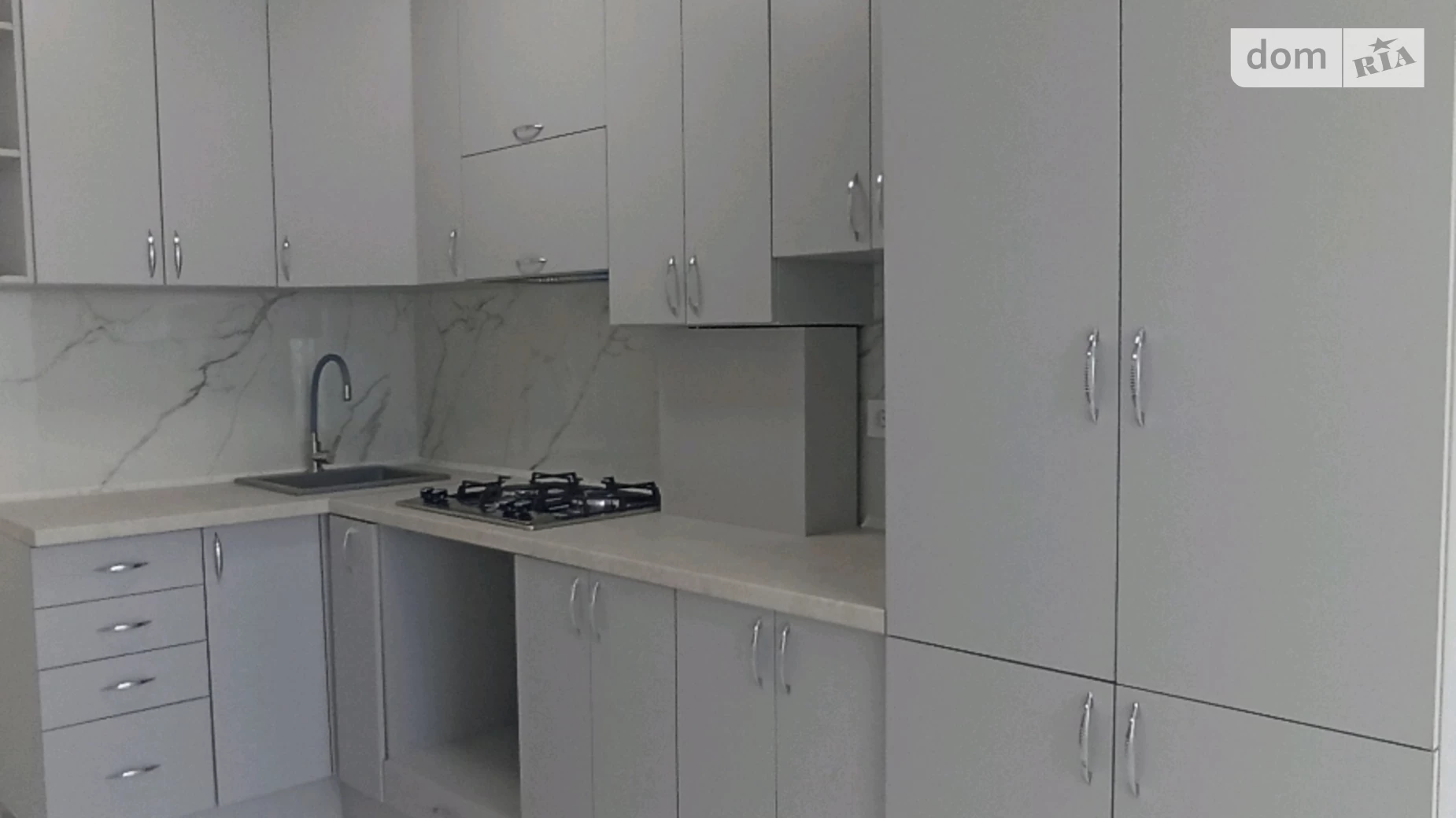 Продается 1-комнатная квартира 25 кв. м в Гостомеле, ул. Остромирская, 49В - фото 4