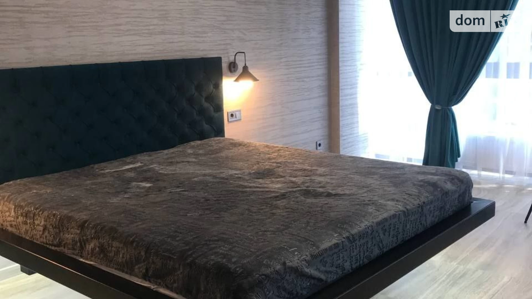 Продается 1-комнатная квартира 43 кв. м в, цена: 65000 $ - фото 2
