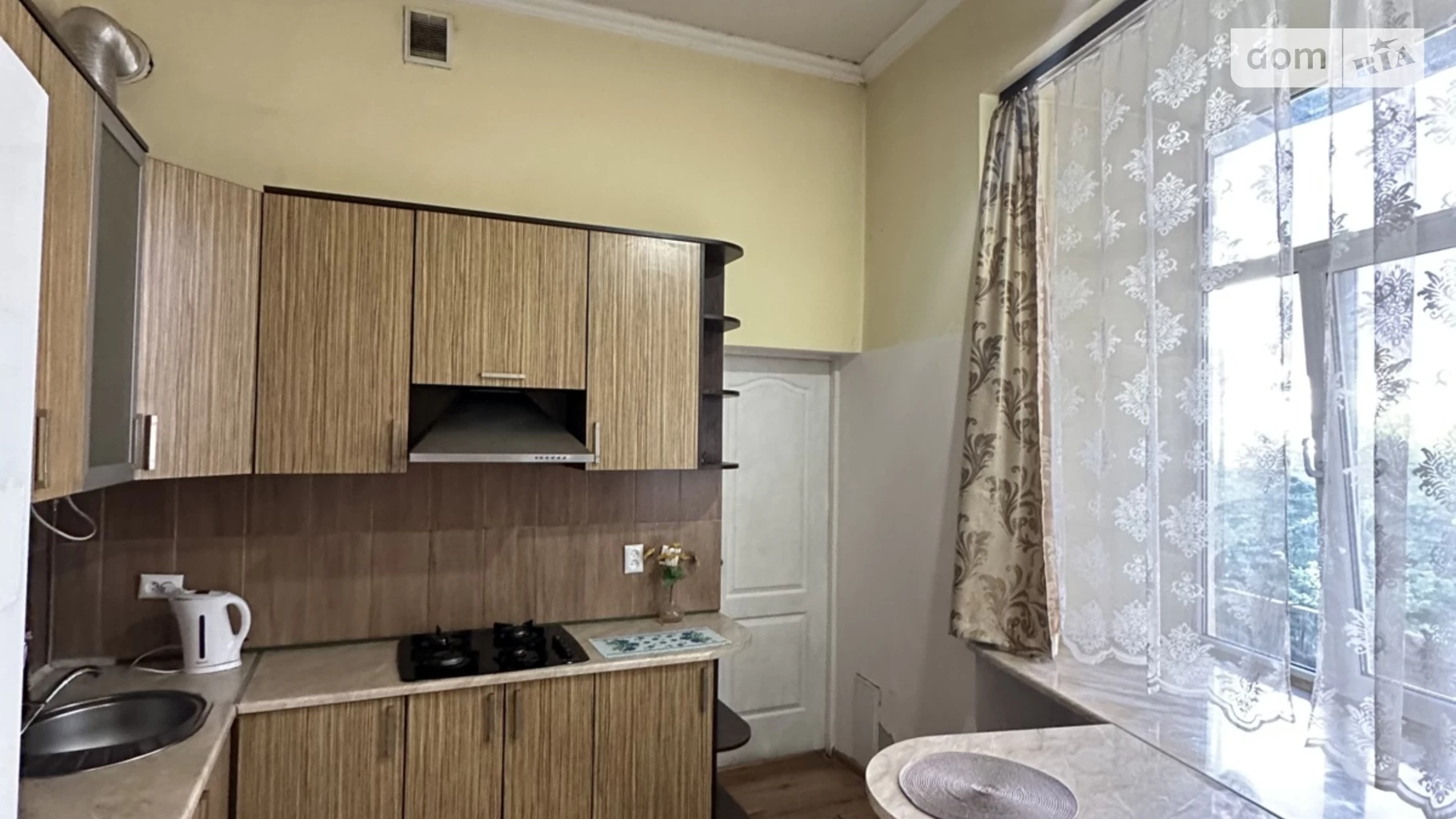Продается 2-комнатная квартира 80 кв. м в Львове, ул. Дорошенко Петра - фото 4