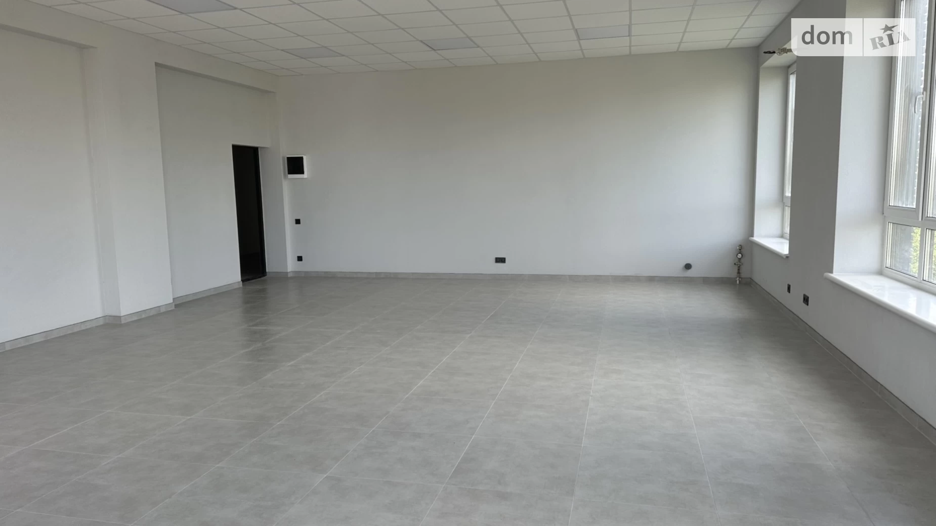 Продается офис 70 кв. м в бизнес-центре, цена: 70500 $ - фото 2