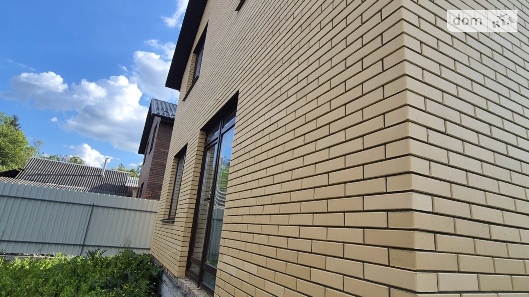 Продается дом на 2 этажа 125 кв. м с балконом, цена: 129900 $ - фото 3