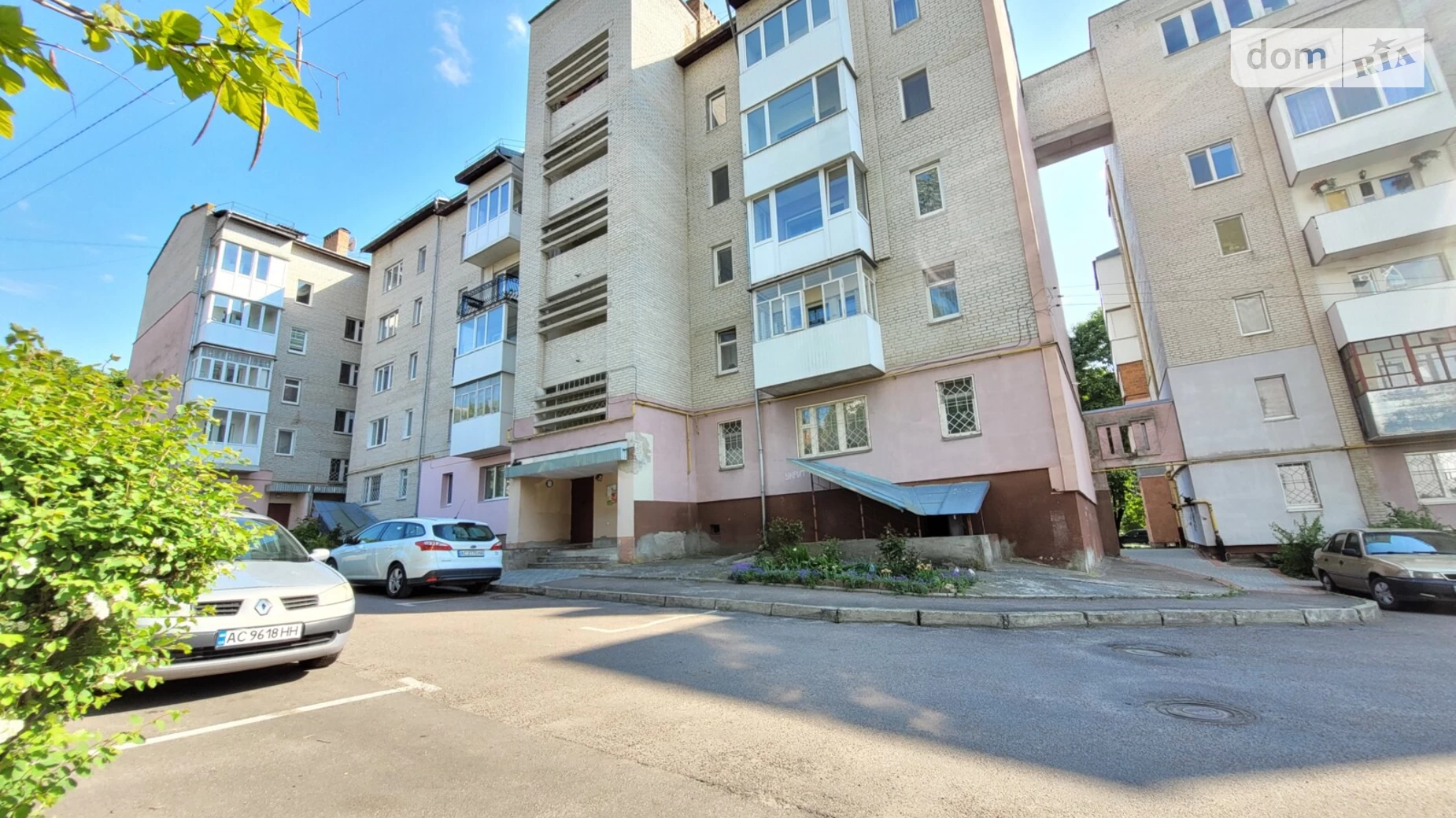 3-кімнатна квартира 70 кв. м у Луцьку, вул. Захисників України(Гордіюк), 20А - фото 4