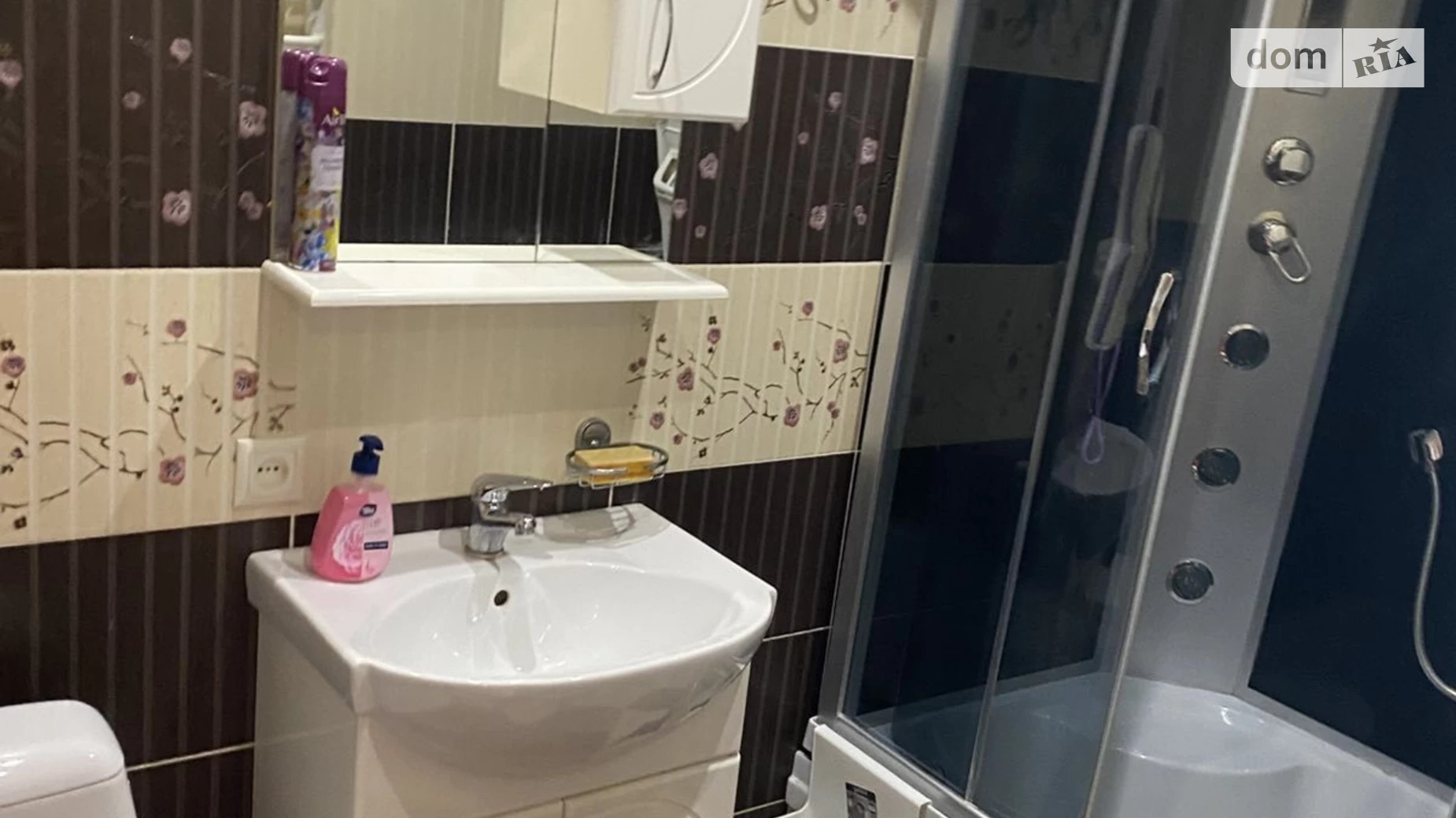 1-комнатная квартира 41 кв. м в Тернополе, ул. Карпенко - фото 4