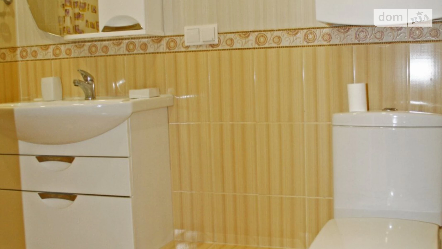 Продается 3-комнатная квартира 120.8 кв. м в Киеве, ул. Львовская, 22 - фото 2
