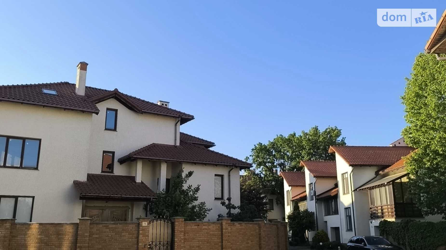 Продается дом на 3 этажа 175 кв. м с баней/сауной, цена: 285000 $ - фото 2