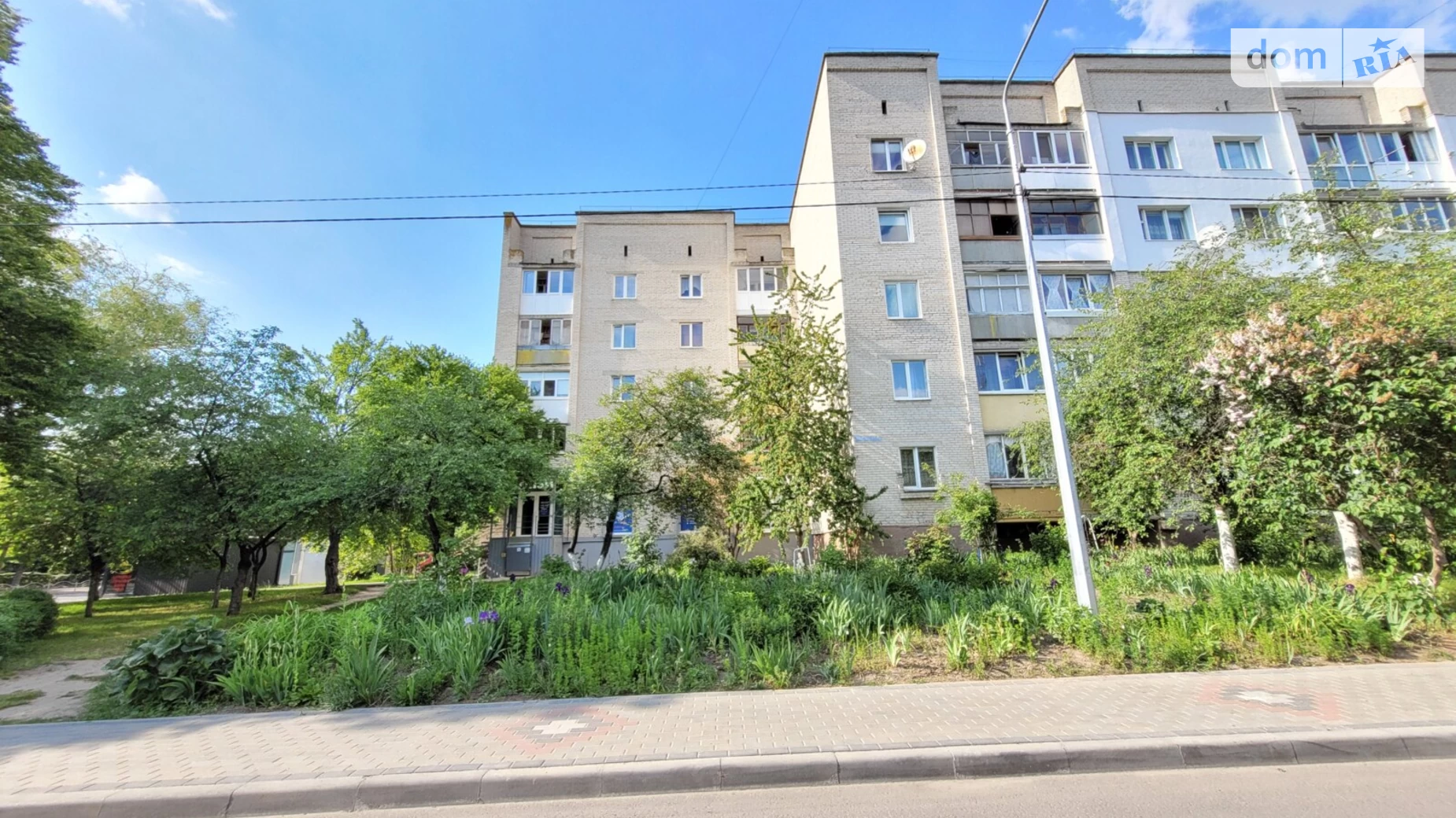 3-комнатная квартира 70 кв. м в Луцке, просп. Возрождение - фото 4