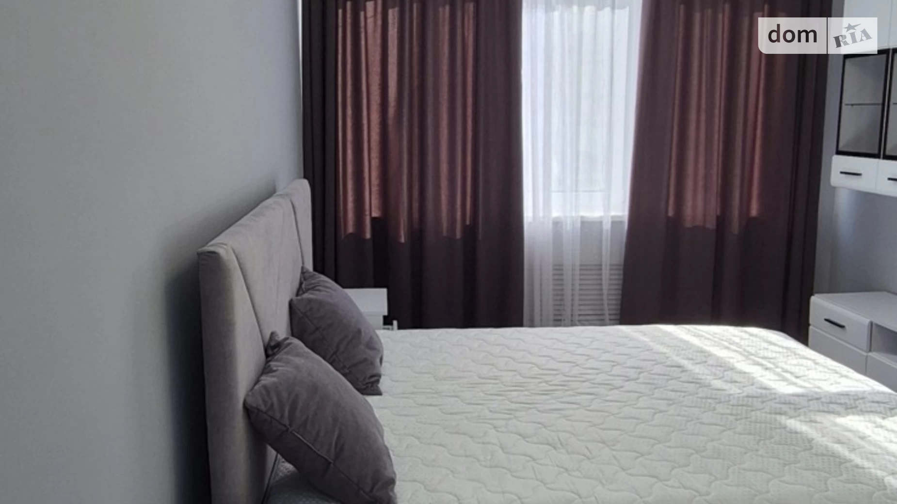 Продается 3-комнатная квартира 83 кв. м в Одессе, ул. Жемчужная, 5А - фото 2