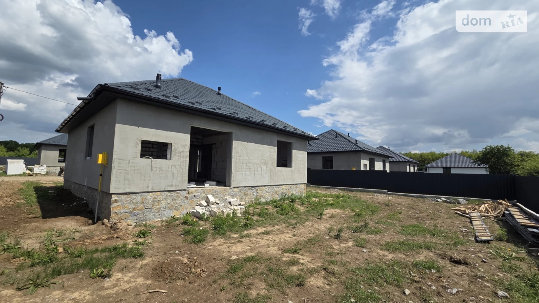 Продается одноэтажный дом 85 кв. м с верандой, цена: 76000 $ - фото 2