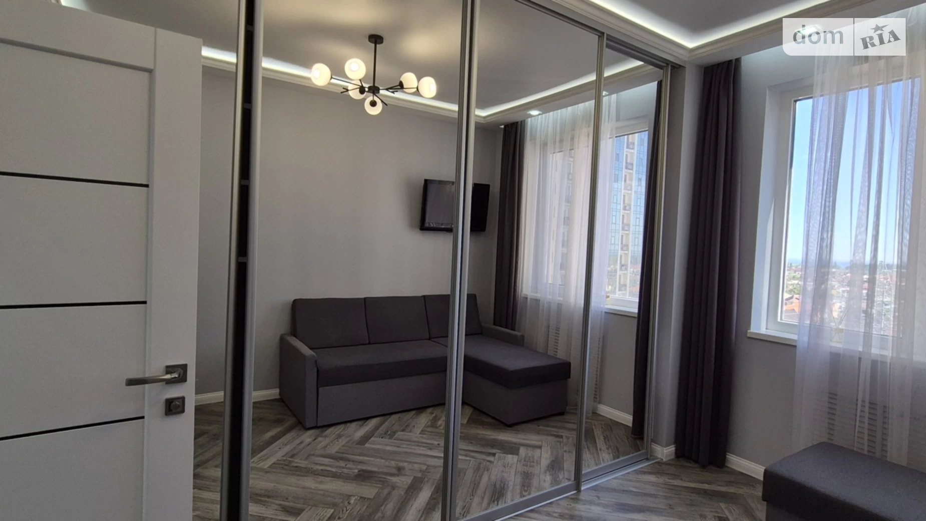Продается 3-комнатная квартира 83 кв. м в Одессе, цена: 110000 $ - фото 2