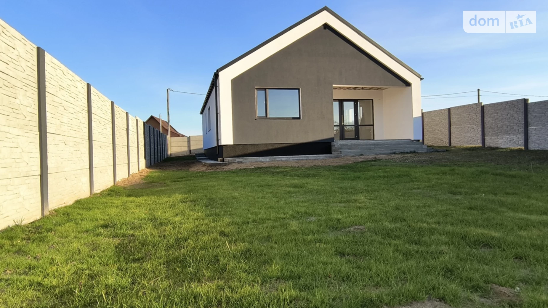 Продается одноэтажный дом 95 кв. м с камином, цена: 70000 $ - фото 3
