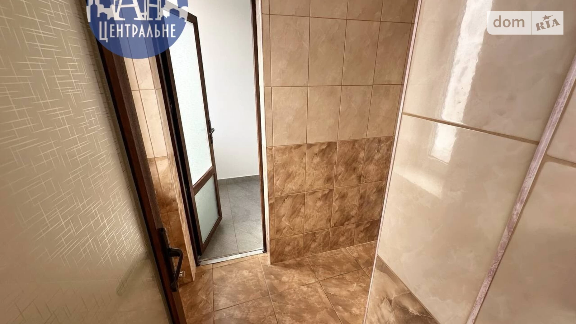 Здається в оренду офіс 13.1 кв. м в бізнес-центрі, цена: 3960 грн - фото 3