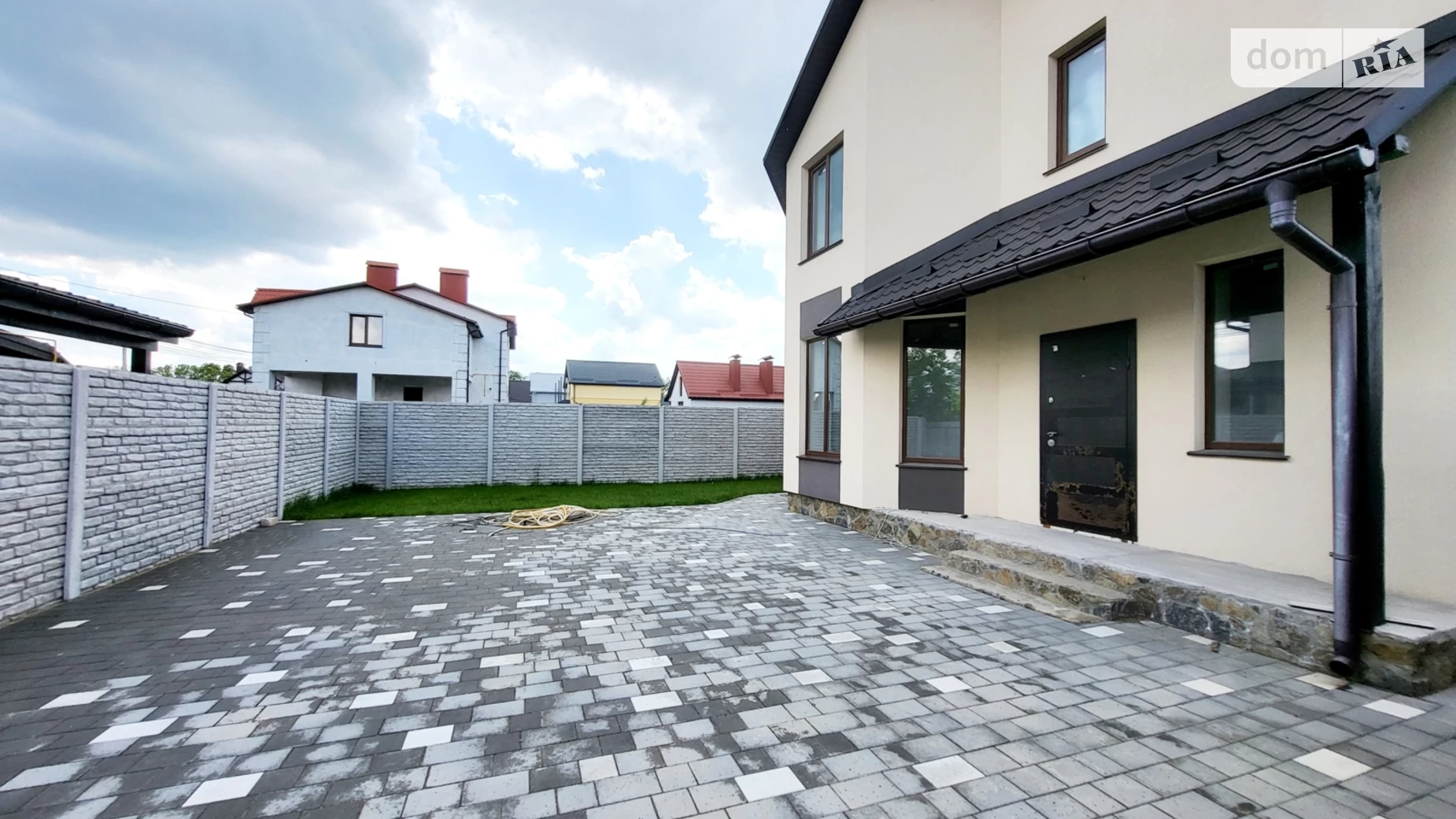 Продається будинок 2 поверховий 110 кв. м з меблями, цена: 97990 $ - фото 2