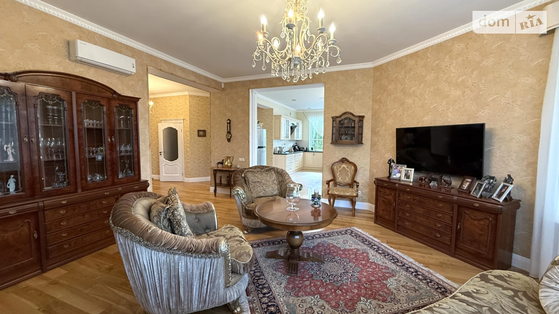 Продается дом на 2 этажа 218 кв. м с беседкой, цена: 330000 $ - фото 4