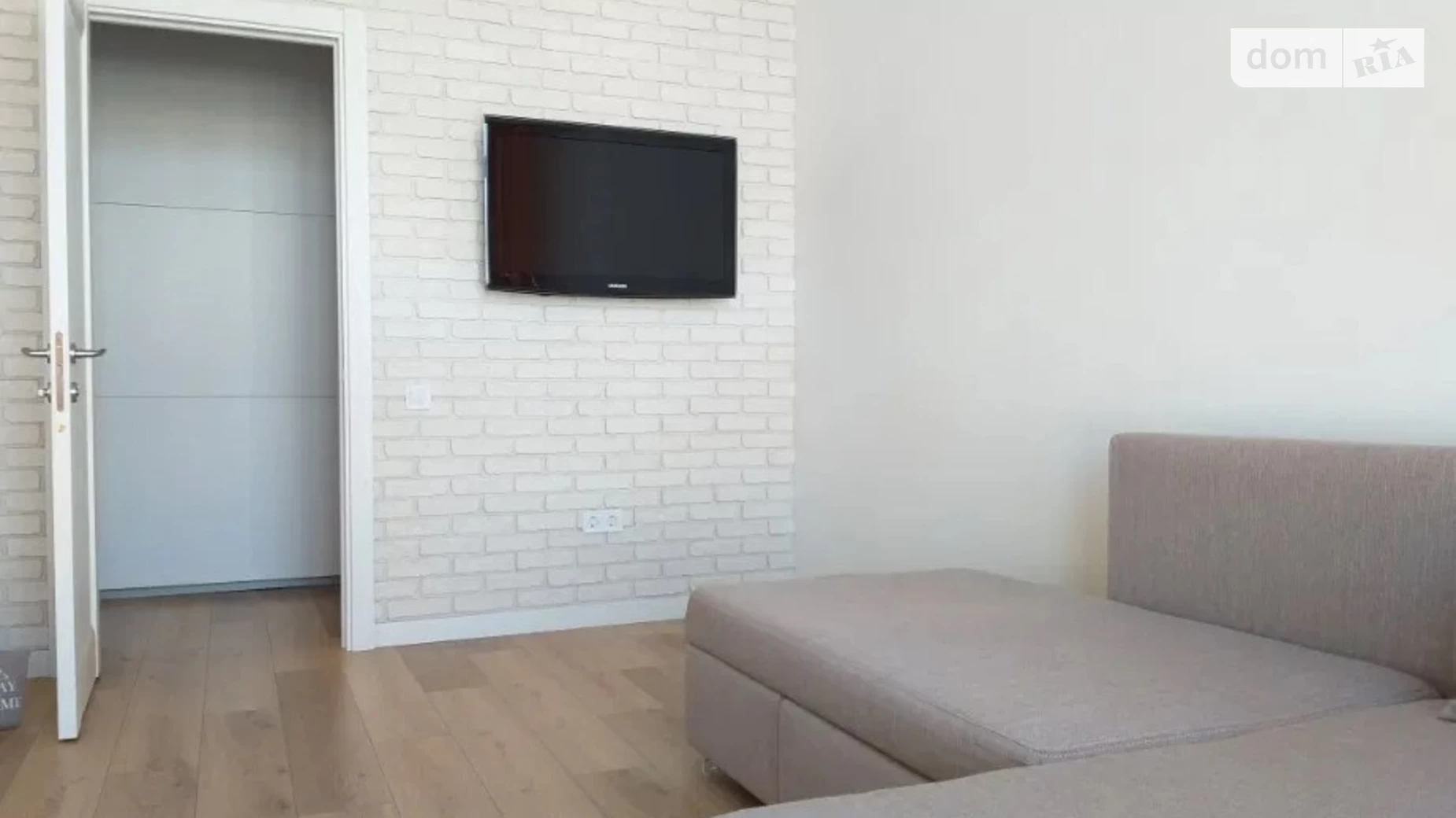 Продается 2-комнатная квартира 57 кв. м в Крыжановка, ул. Академика Сахарова - фото 3