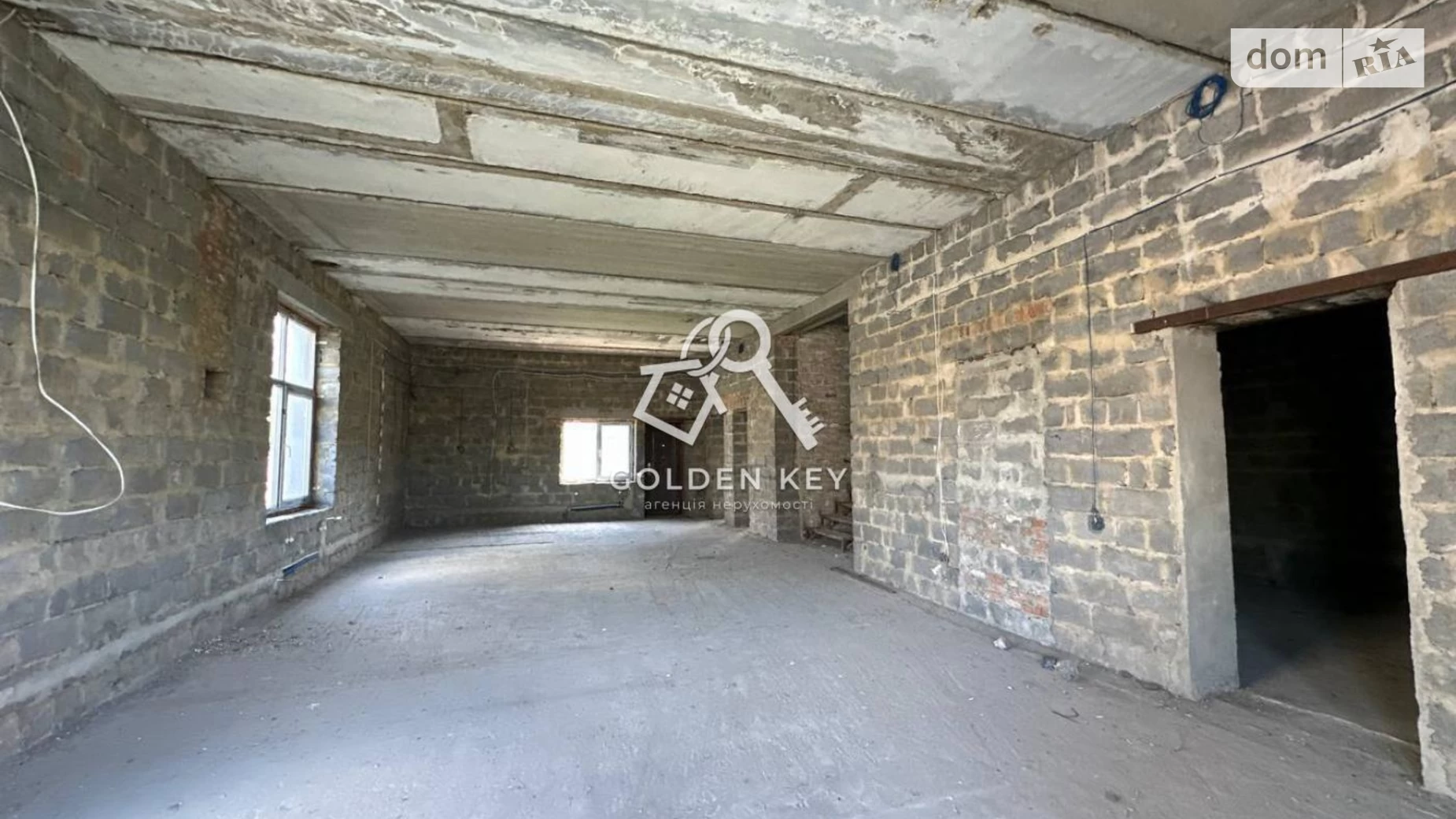 Продается дом на 2 этажа 332 кв. м с террасой, цена: 55000 $ - фото 5