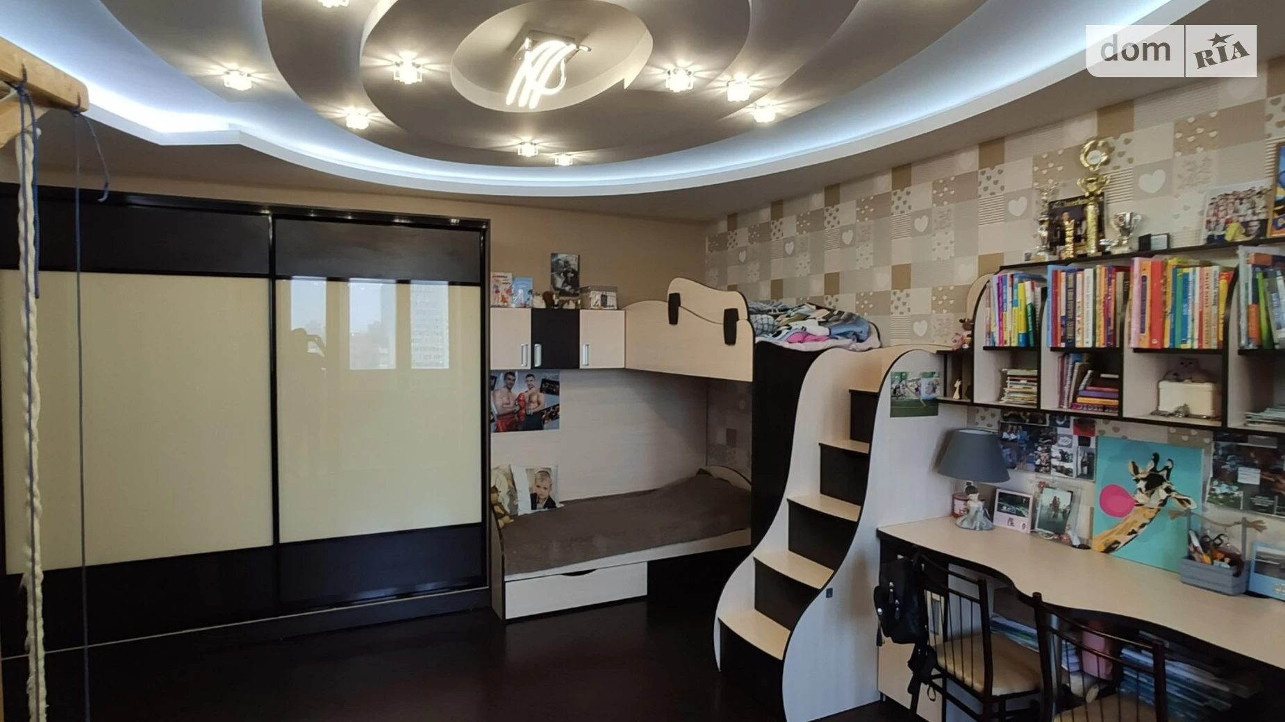 Продається 3-кімнатна квартира 91 кв. м у Одесі, вул. Марсельська - фото 2