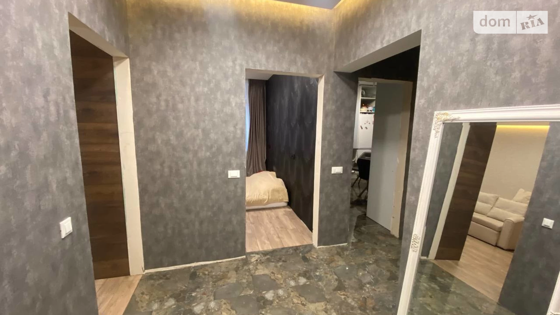 Продається 2-кімнатна квартира 58 кв. м у Лиманці, цена: 75000 $ - фото 2