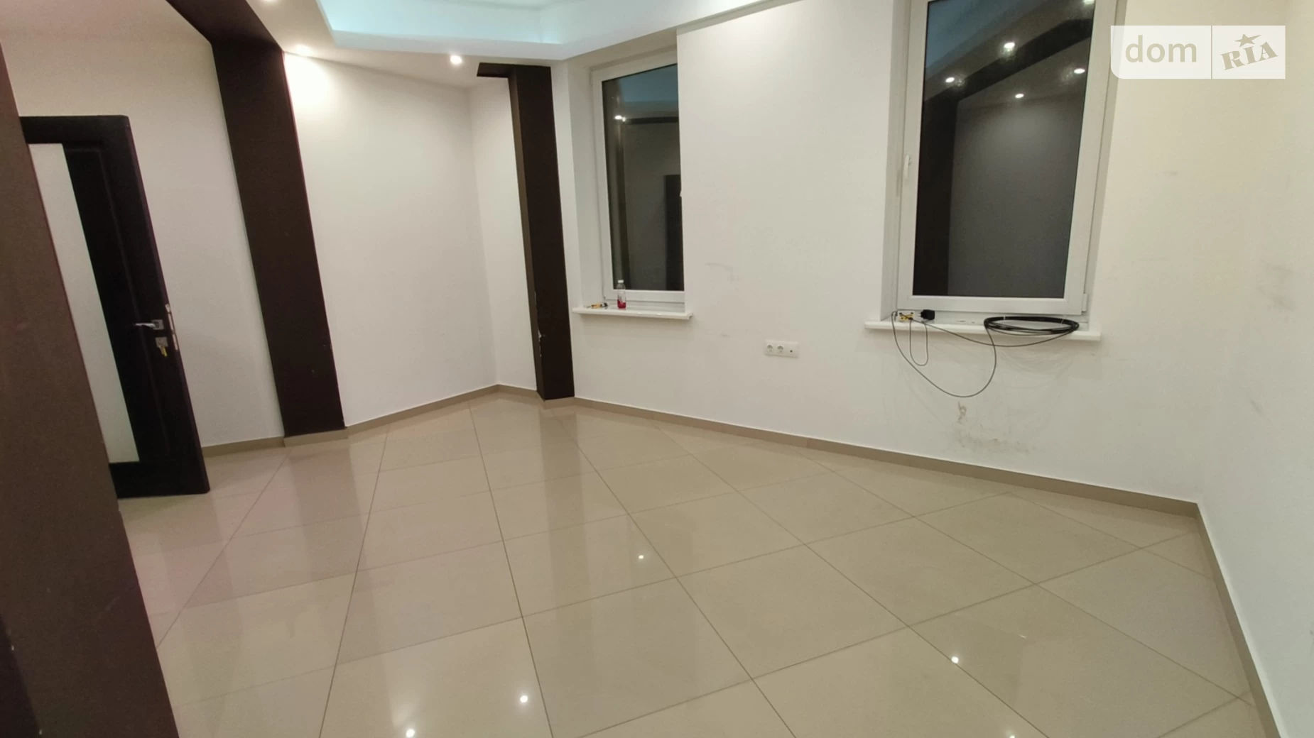 Продается офис 405 кв. м в бизнес-центре, цена: 607500 $ - фото 5