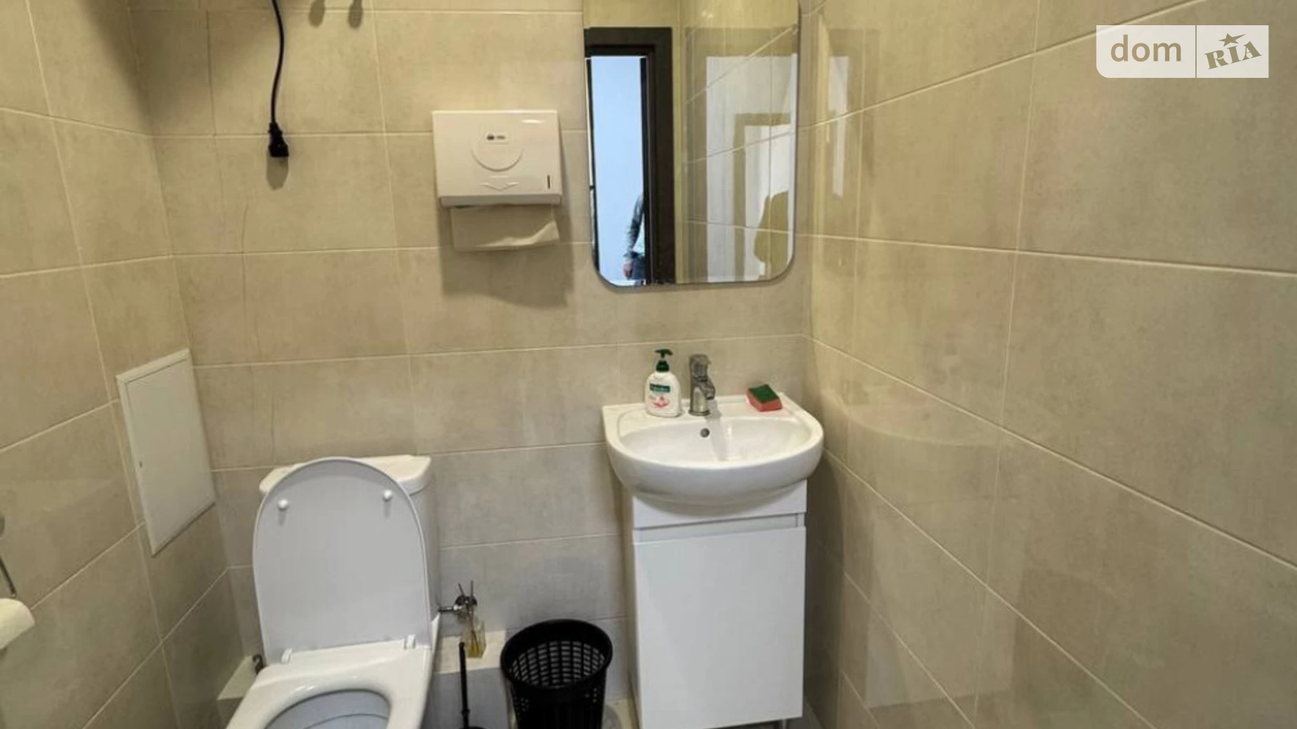 Сдается в аренду офис 114 кв. м в бизнес-центре, цена: 1140 $ - фото 4