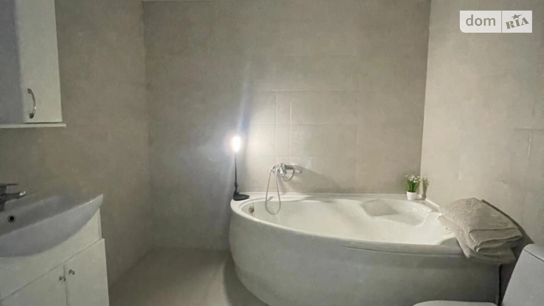 Продается дом на 3 этажа 180 кв. м с мансардой, цена: 142000 $ - фото 3