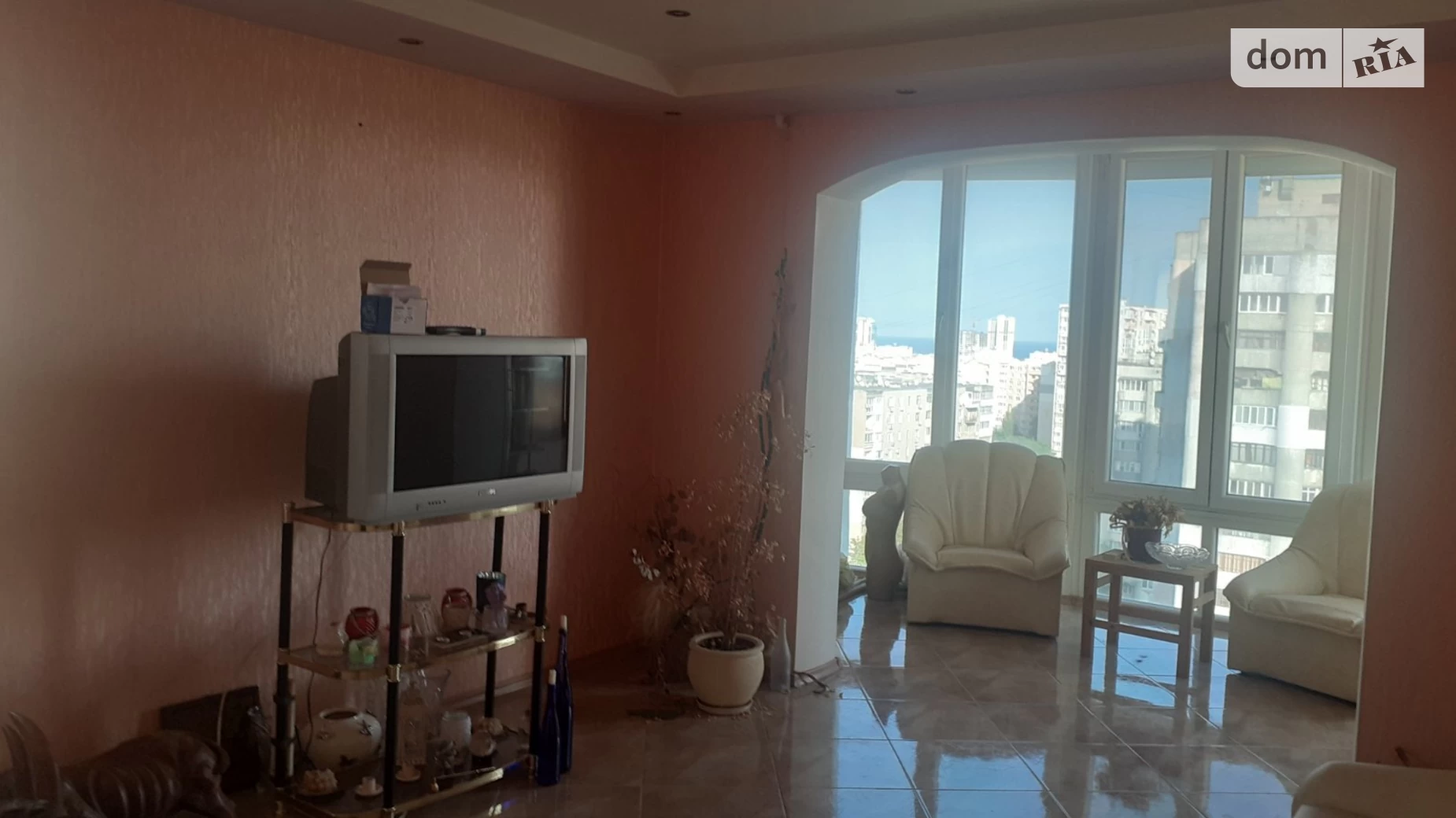 Продается 3-комнатная квартира 71 кв. м в Одессе, ул. Академика Королева - фото 2