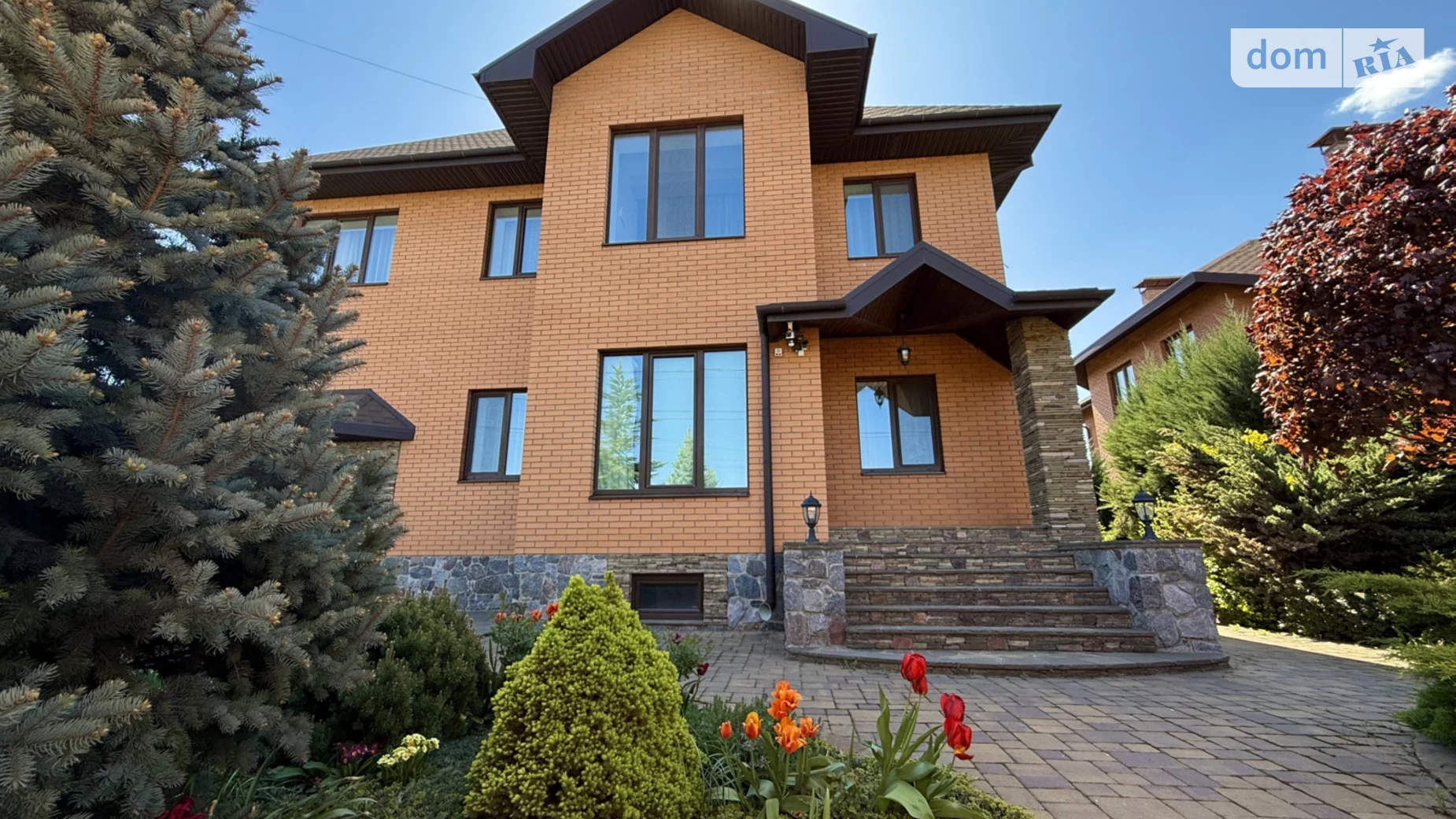 Продается дом на 2 этажа 466.2 кв. м с баней/сауной, цена: 385000 $ - фото 3