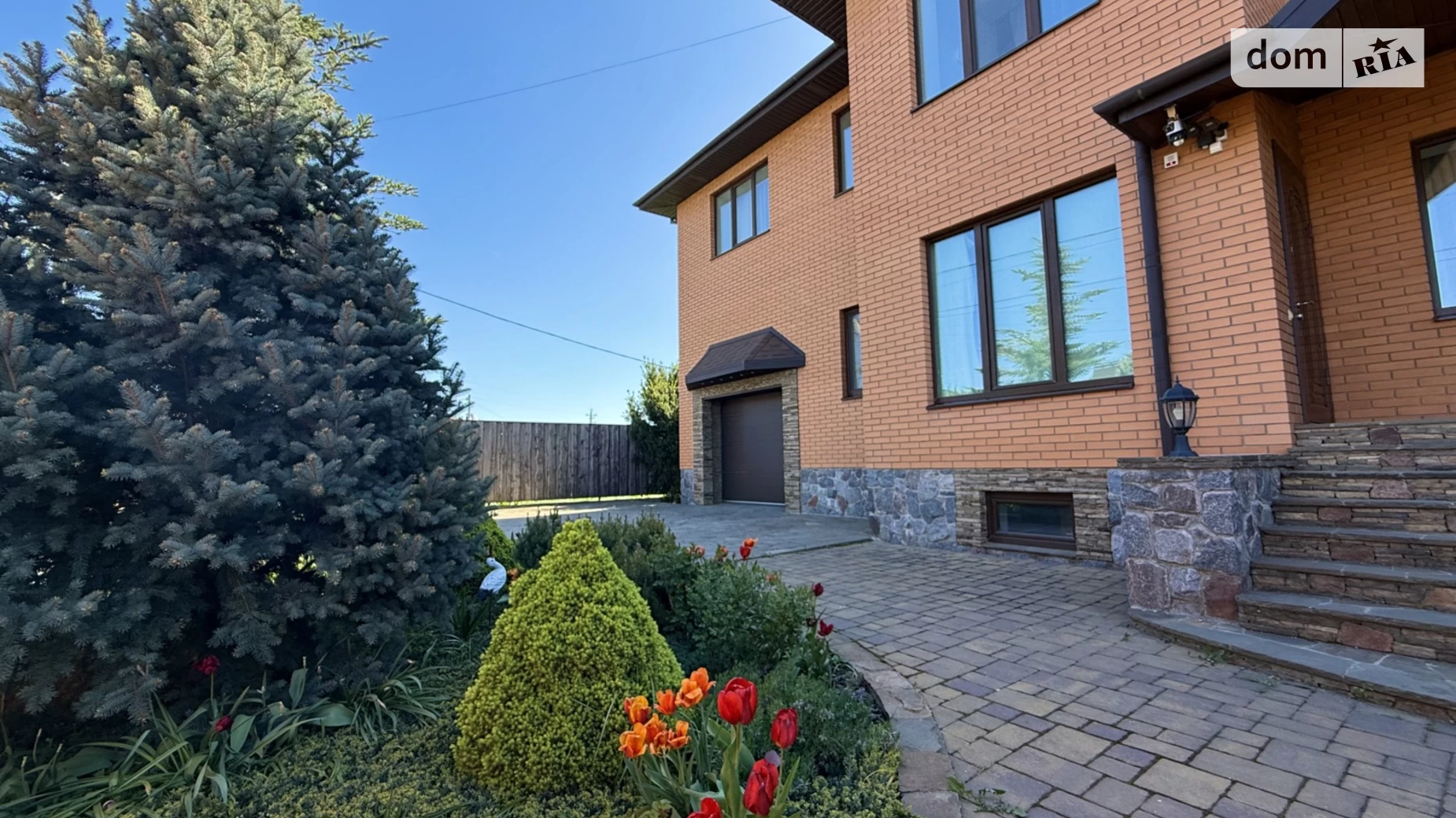 Продается дом на 2 этажа 466.2 кв. м с баней/сауной, цена: 385000 $ - фото 4