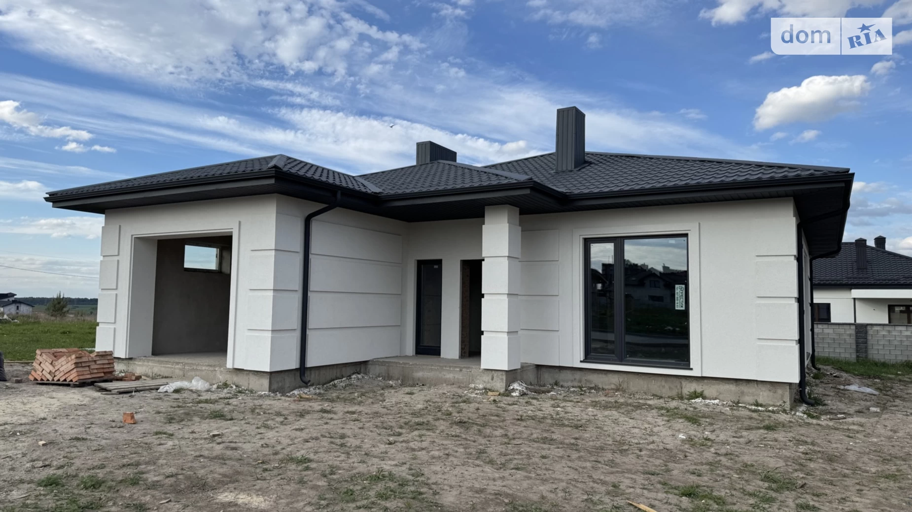 Продается одноэтажный дом 150 кв. м с бассейном, цена: 150000 $ - фото 3