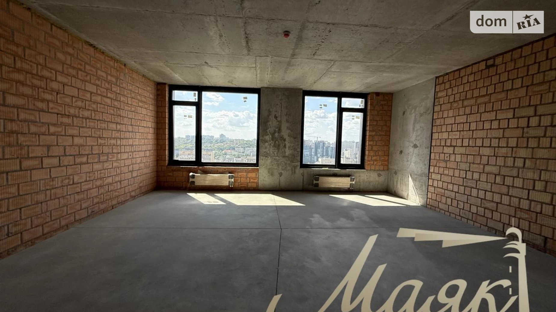 Продается 3-комнатная квартира 84 кв. м в Киеве, ул. Ивана Федорова, 2А - фото 2