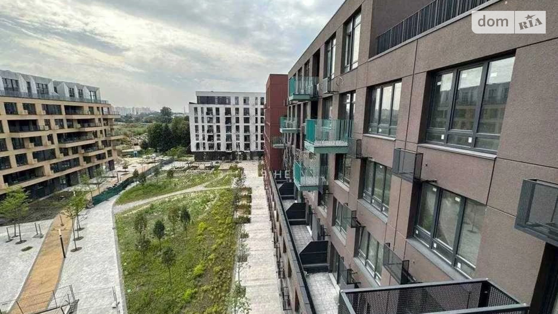 Продається 3-кімнатна квартира 125 кв. м у Києві, вул. Салютна, 2 корпус 23 - фото 4
