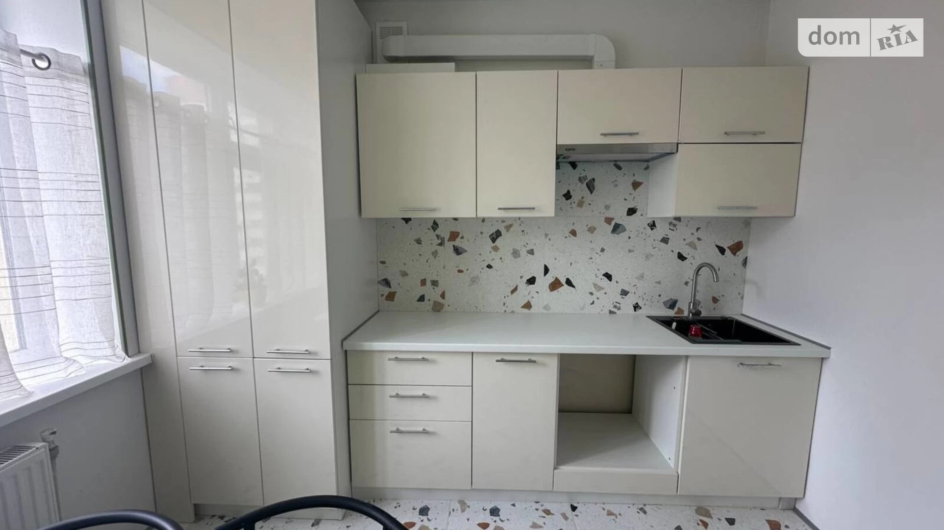 Продається 2-кімнатна квартира 56.3 кв. м у Хмельницькому, вул. Кармелюка, 11 - фото 3
