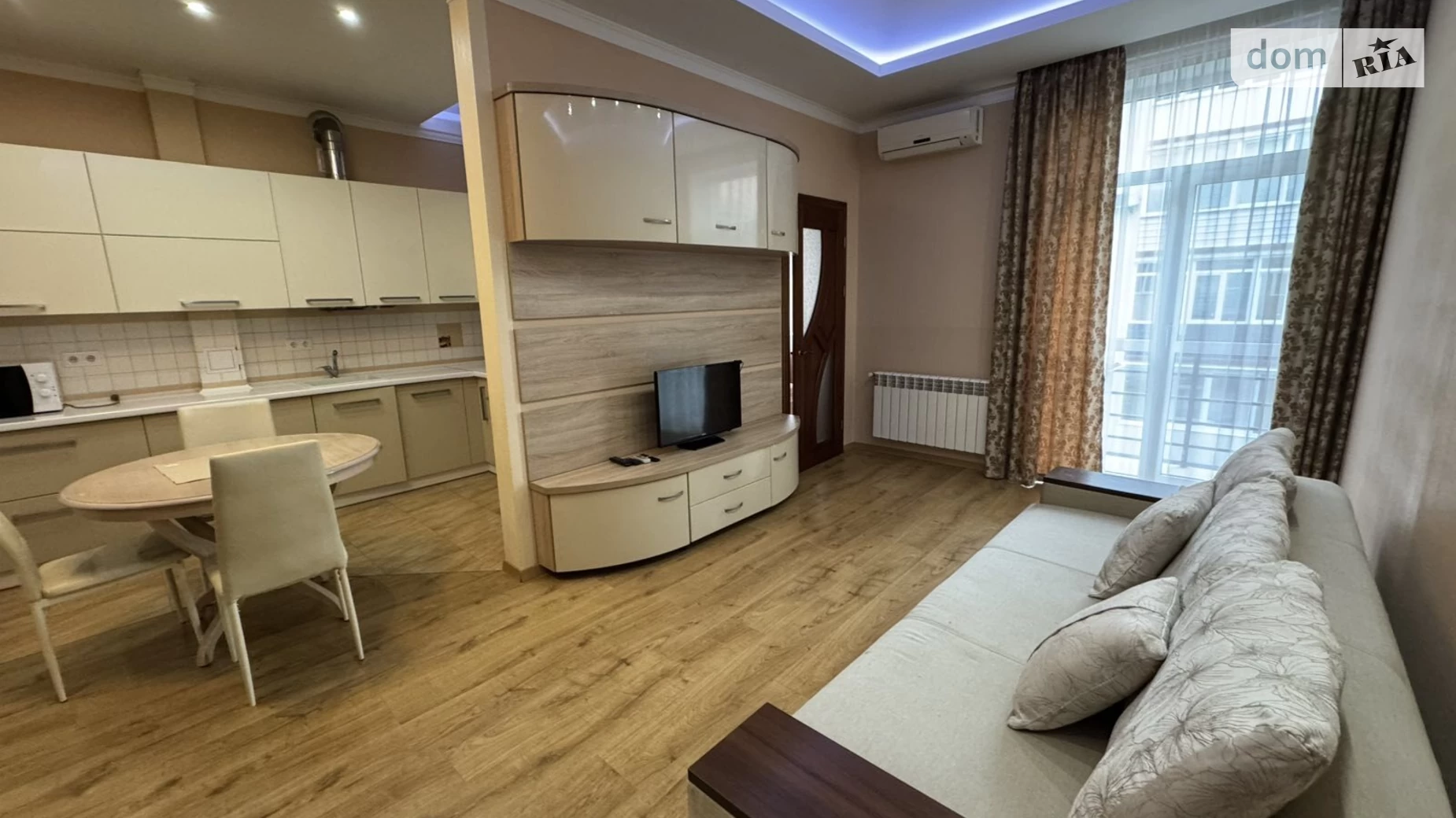 Сдается в аренду 1-комнатная квартира 43 кв. м в Ужгороде, ул. Вишневая(Осипенко) - фото 5