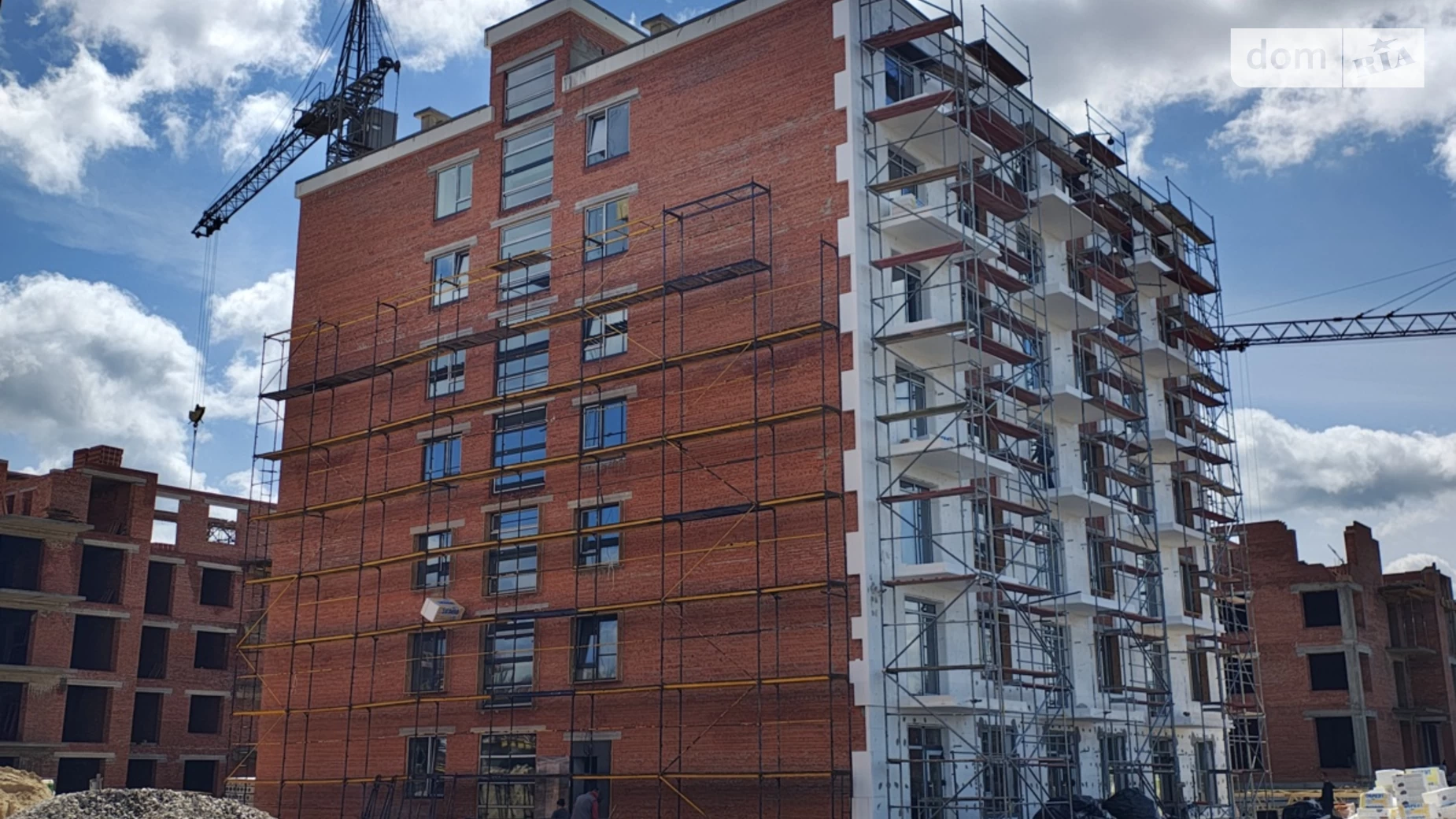 Продается 2-комнатная квартира 59.5 кв. м в Ивано-Франковске, ул. Джохара Дудаева, 30Б - фото 3