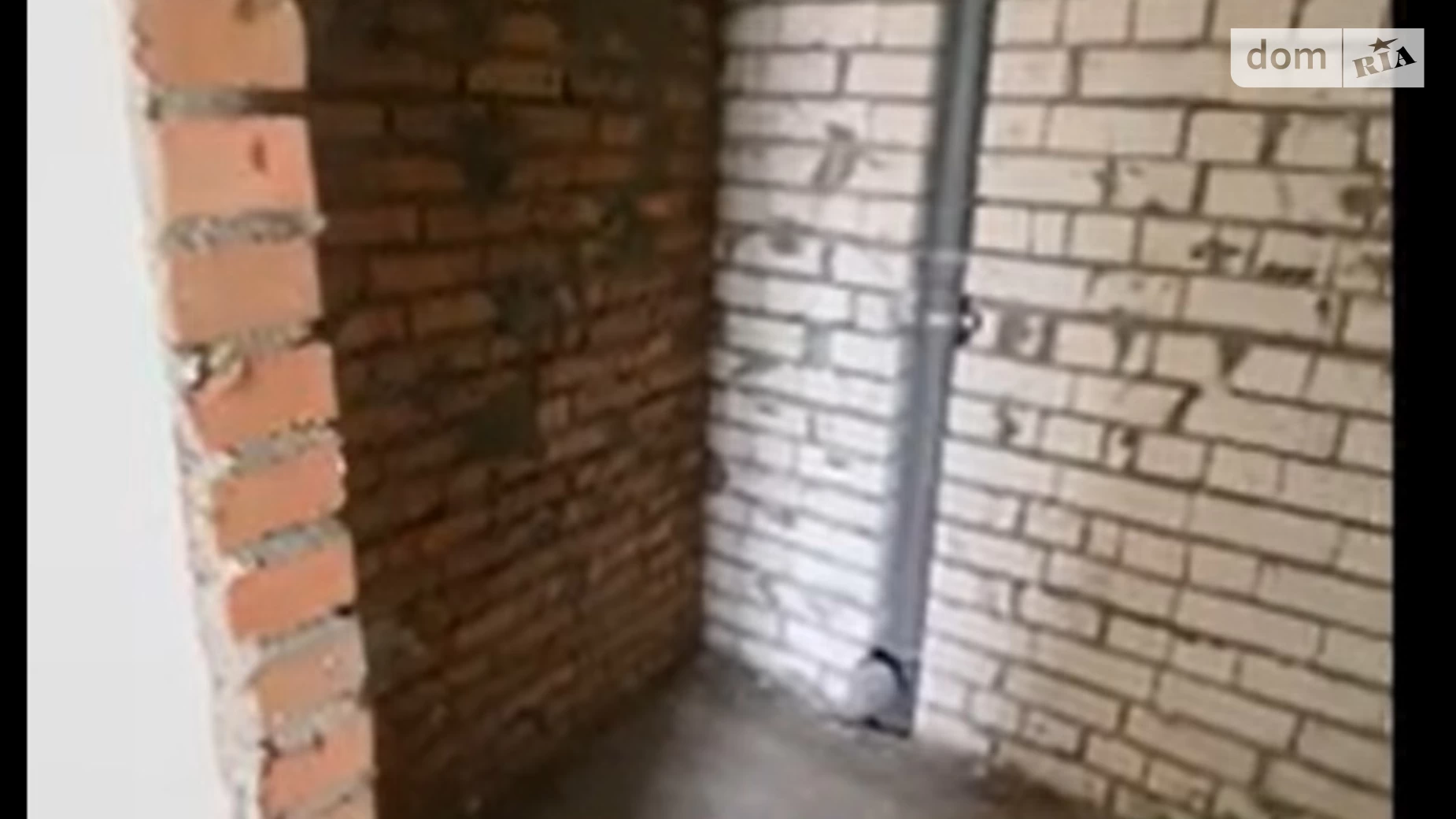 Продается 1-комнатная квартира 40 кв. м в Буче, ул. Ивана Кожедуба, 3А - фото 2