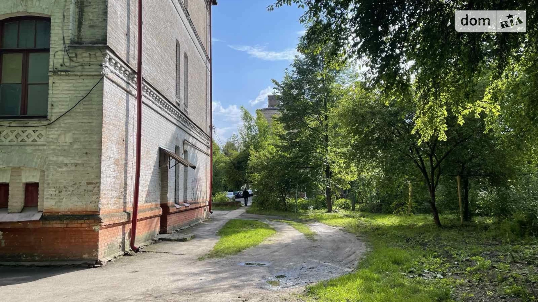Продается 2-комнатная квартира 45.6 кв. м в Ровно, ул. Соборная, 68 - фото 4