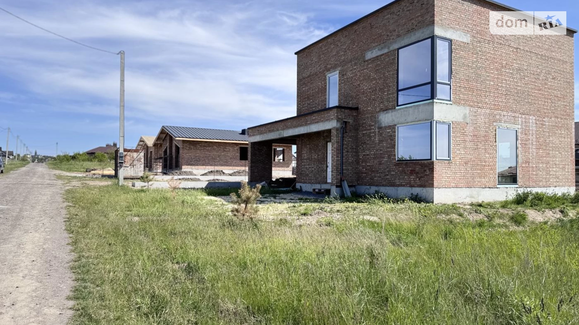Продается дом на 2 этажа 154 кв. м с беседкой, цена: 90000 $ - фото 4