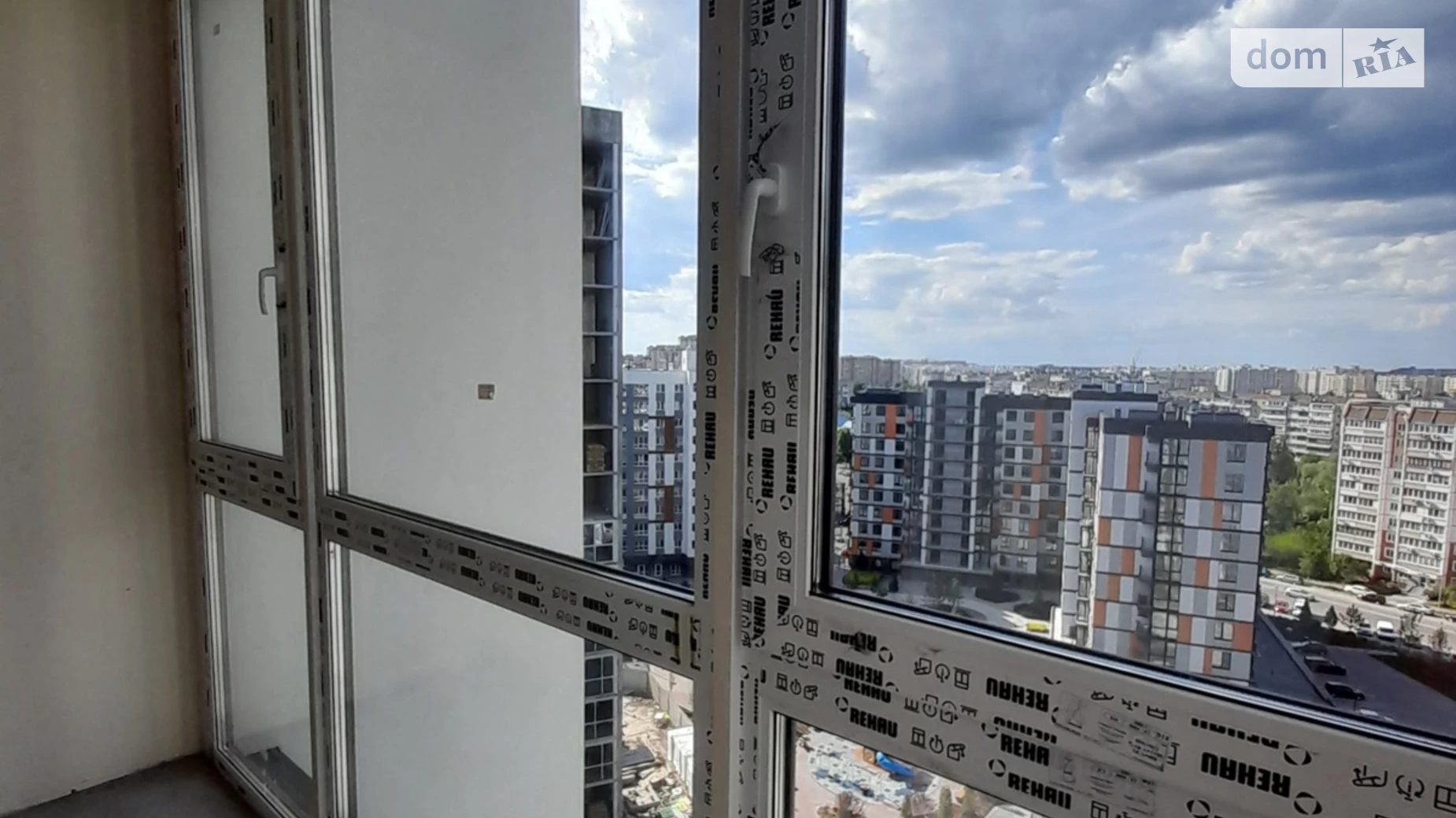 Продается 2-комнатная квартира 59 кв. м в Вишневом, ул. Европейская, 43 - фото 3