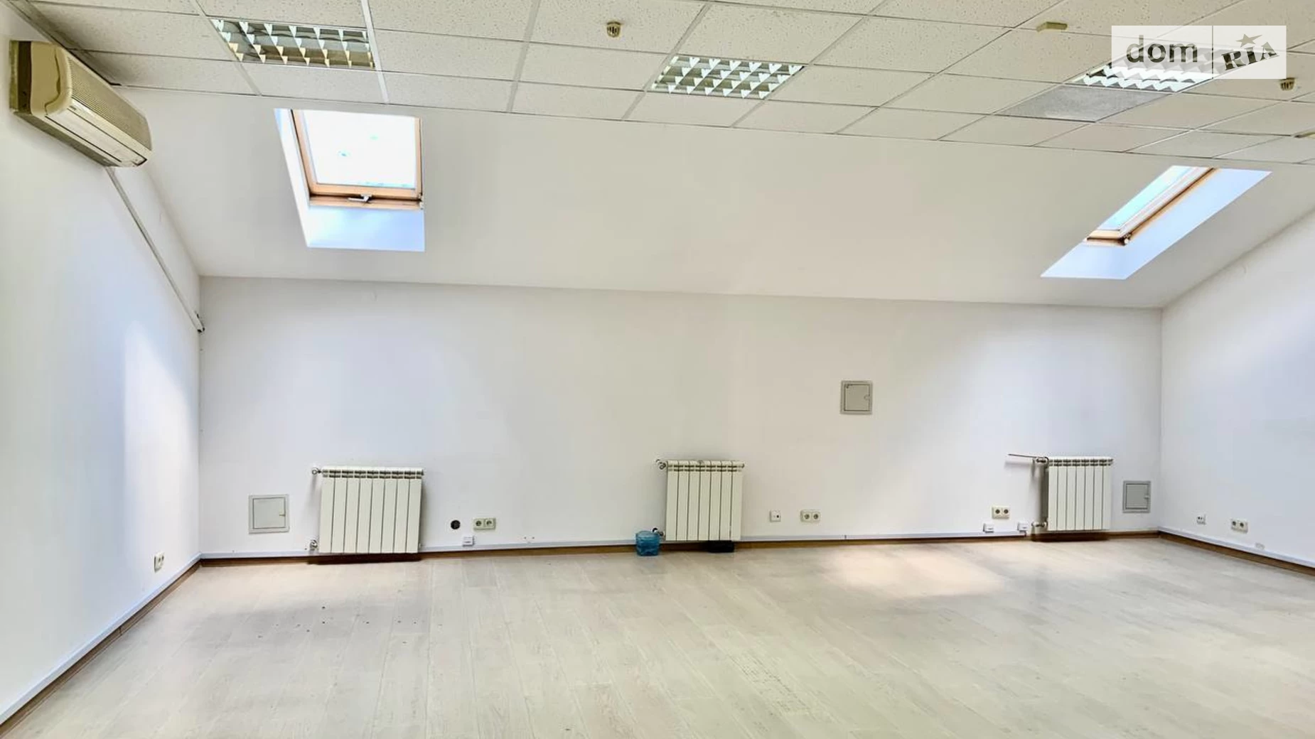 Сдается в аренду офис 330 кв. м в бизнес-центре, цена: 72600 грн - фото 2