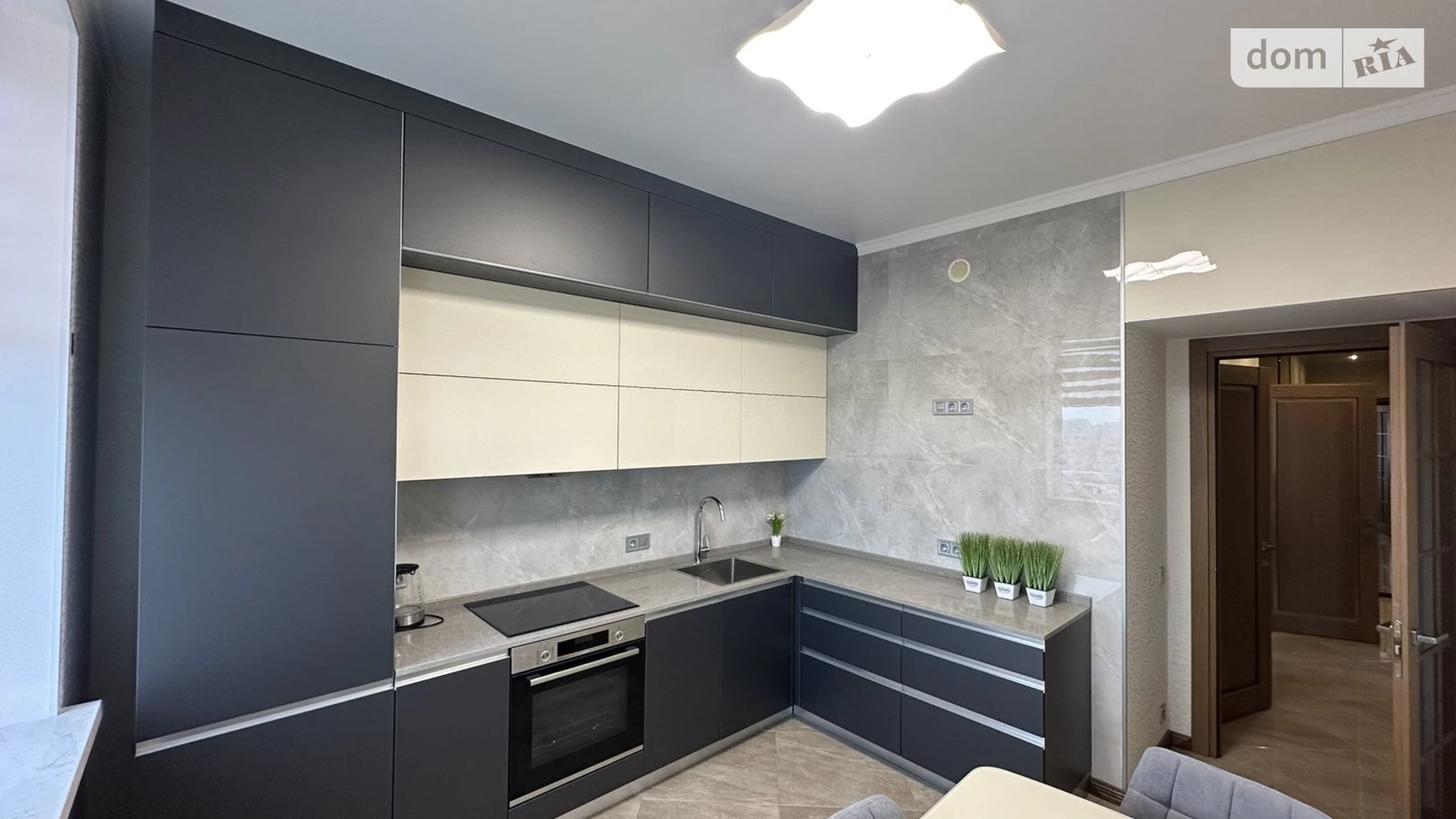 Продается 2-комнатная квартира 63.5 кв. м в Одессе, ул. Костанди, 104А - фото 3