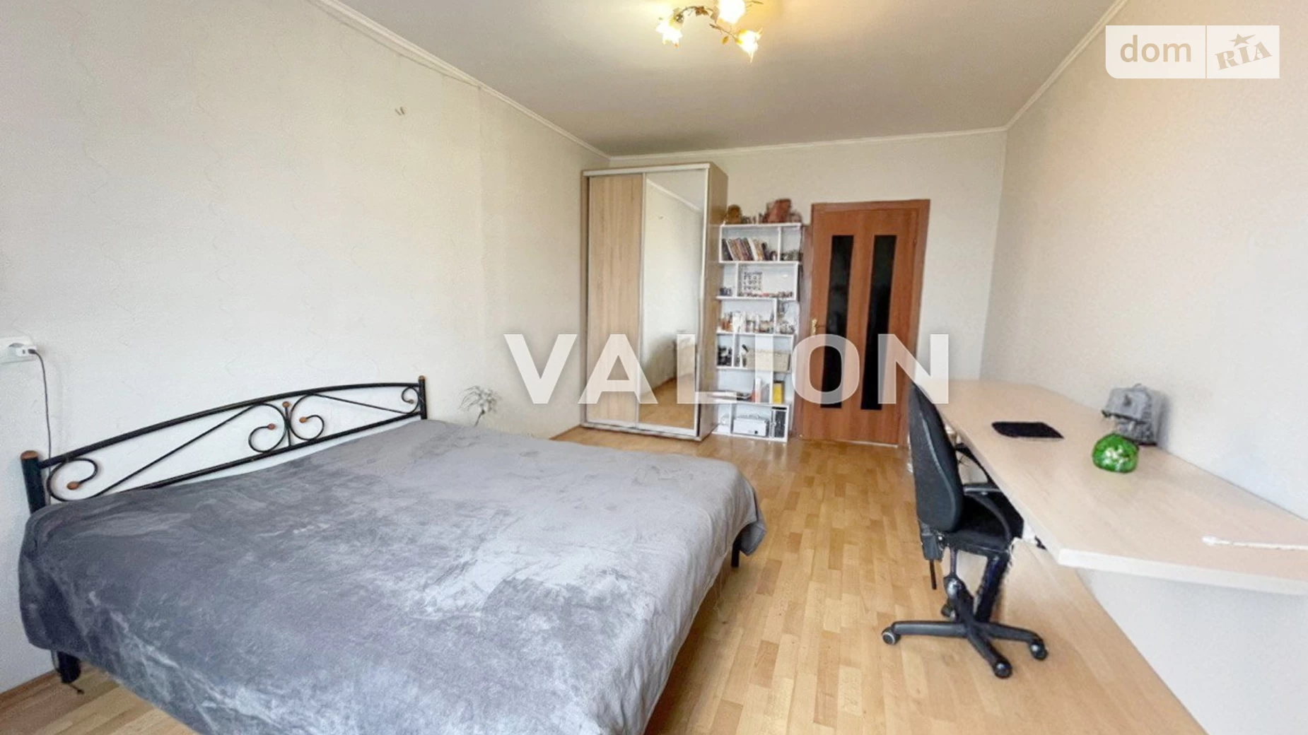 Продается 3-комнатная квартира 98.6 кв. м в Киеве, ул. Елены Пчилки, 4 - фото 2