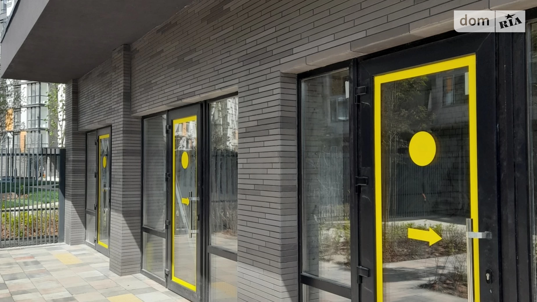 Продається 3-кімнатна квартира 82.3 кв. м у Вишневому, цена: 83123 $ - фото 2