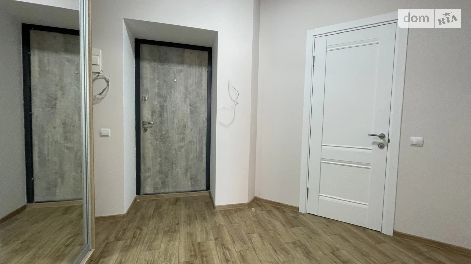 Сдается в аренду 1-комнатная квартира 47 кв. м в Ивано-Франковске, ул. Приозерная, 22 - фото 2