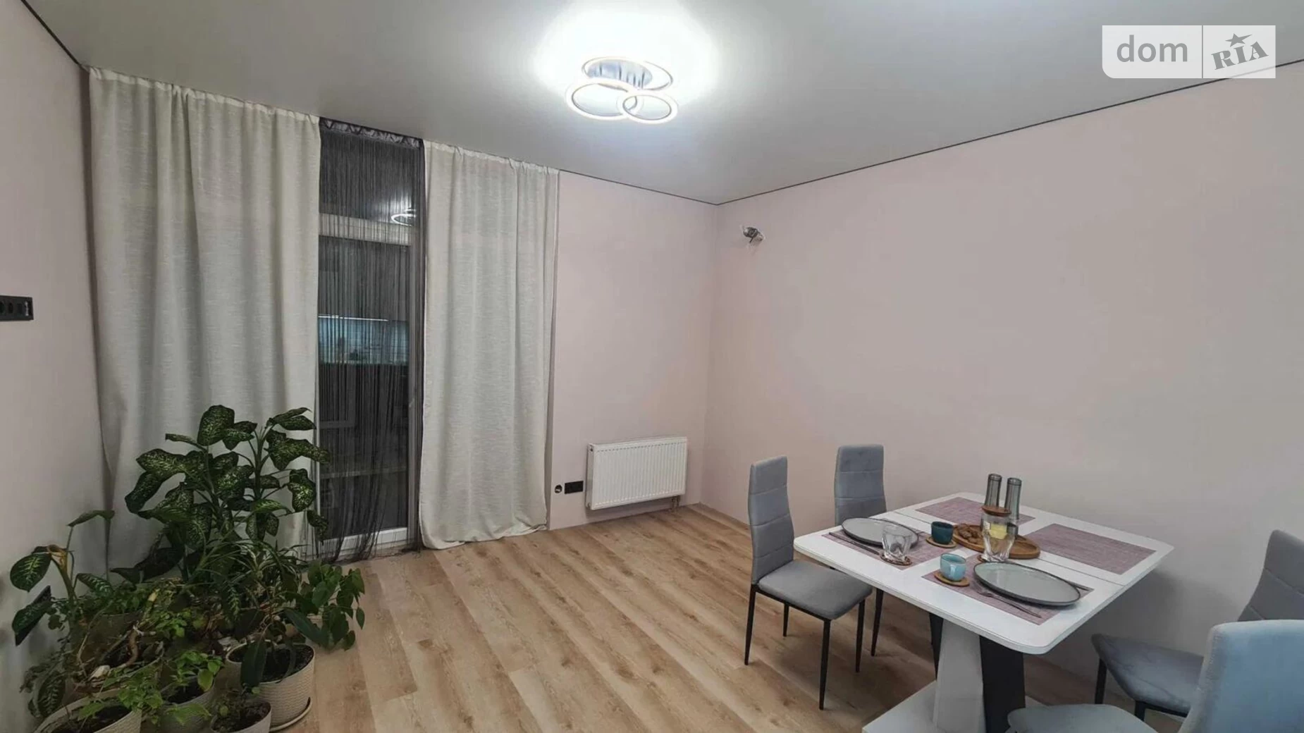 Продается 2-комнатная квартира 65 кв. м в Киеве, ул. Святослава Храброго, 3 - фото 2