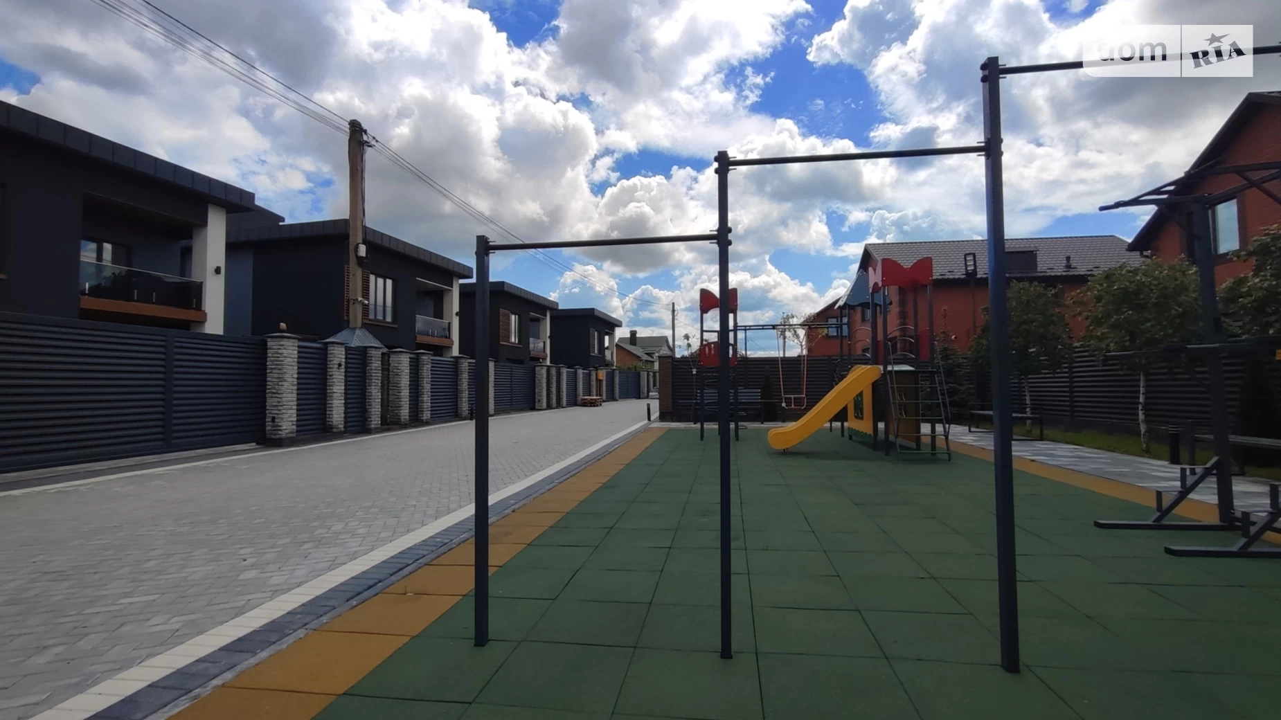 Продается дом на 2 этажа 210 кв. м с участком, цена: 150000 $ - фото 5