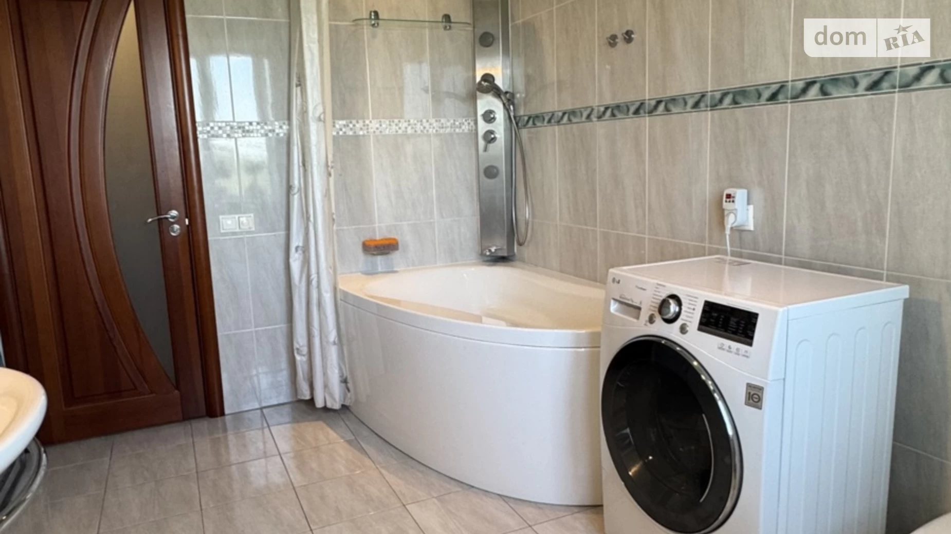 Продається 2-кімнатна квартира 78 кв. м у Черкасах, вул. Добровольчих Батальйонів, 157 - фото 5
