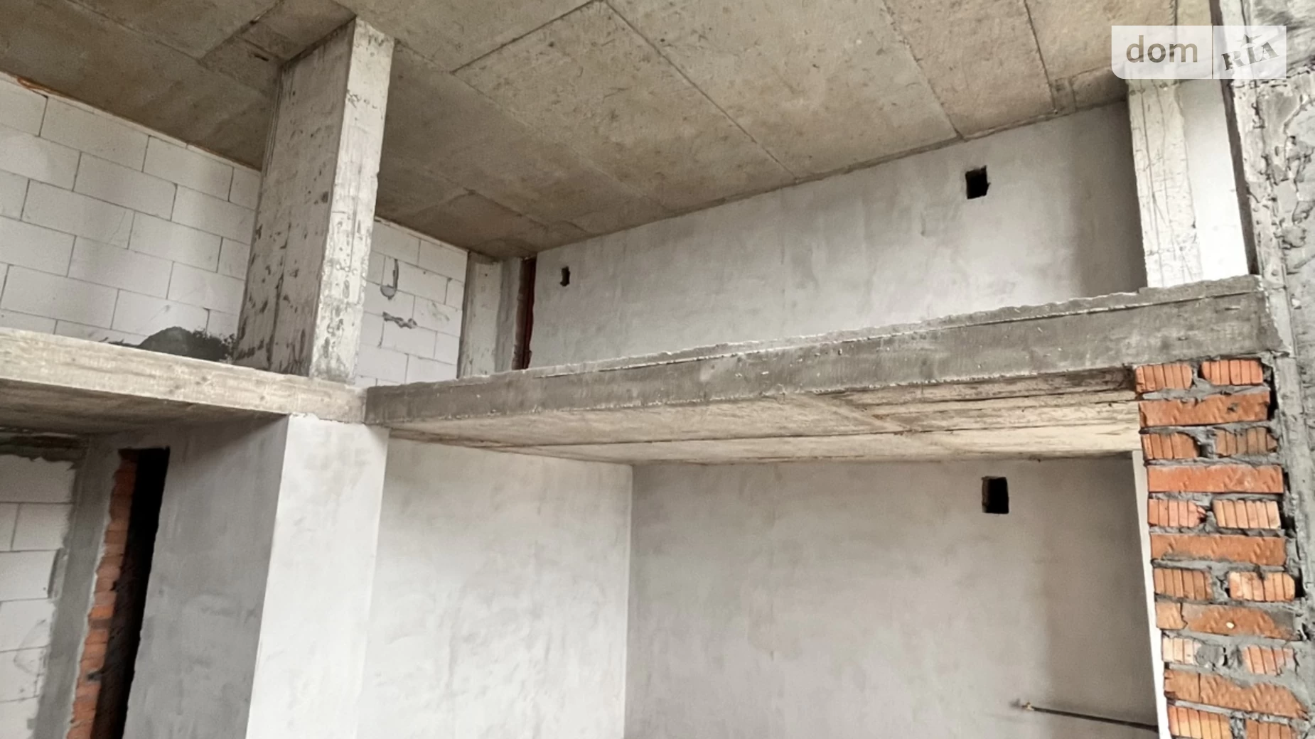 Продается 2-комнатная квартира 55 кв. м в Хмельницком, ул. Свободы, 12 - фото 2