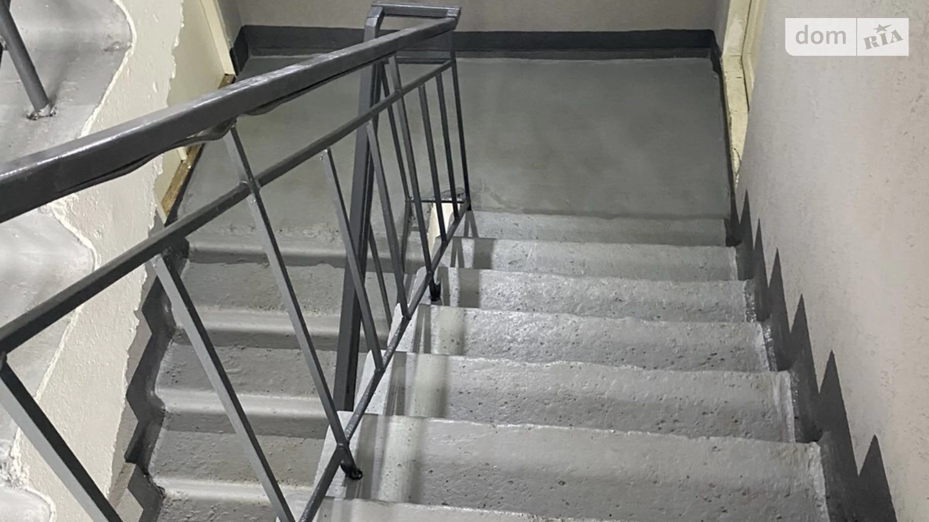 Продается 1-комнатная квартира 38 кв. м в, цена: 26000 $ - фото 2