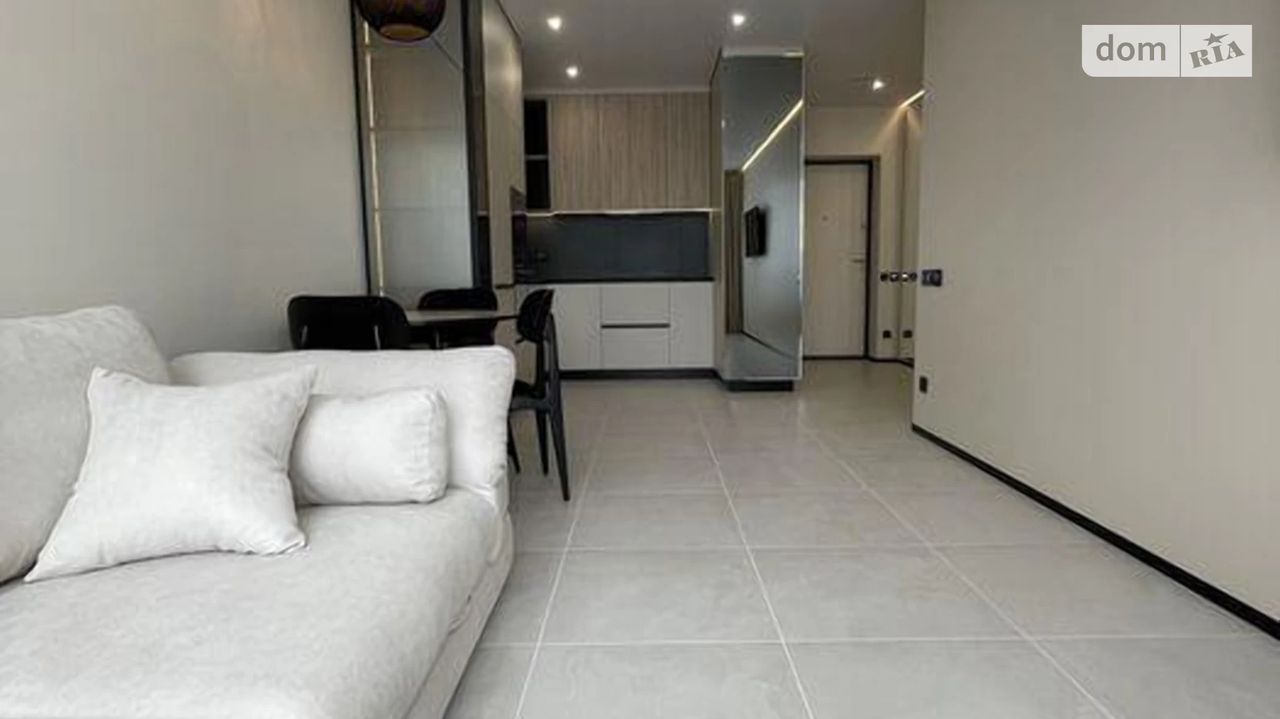 Продается 1-комнатная квартира 47 кв. м в Киеве, наб. Днепровская, 15Д - фото 2